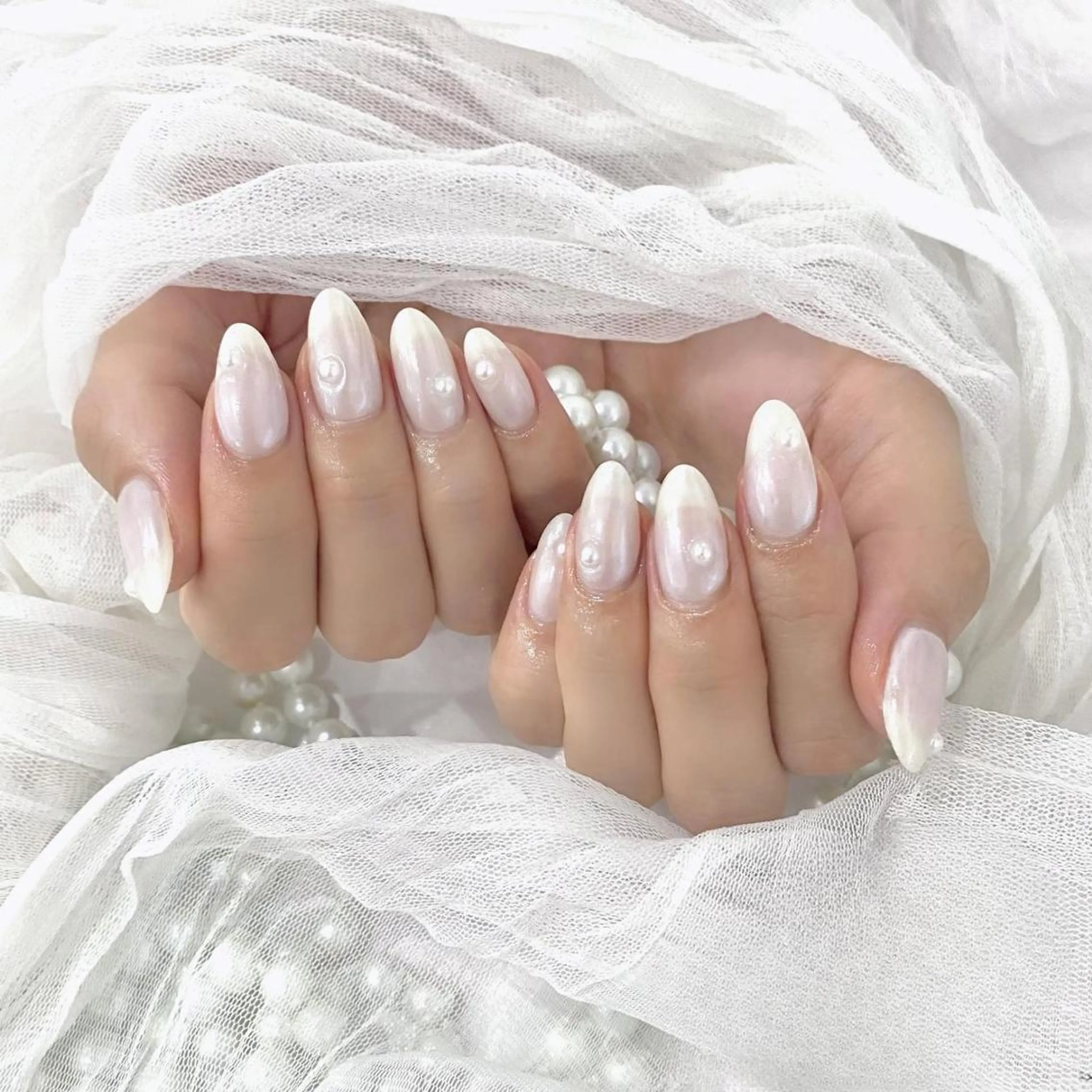 ネイル アートネイル フラッシュネイル フレンチネイル ジェルネイル ガラスフレンチ M2 BEAUTY ネイル　サロンのネイルデザイン