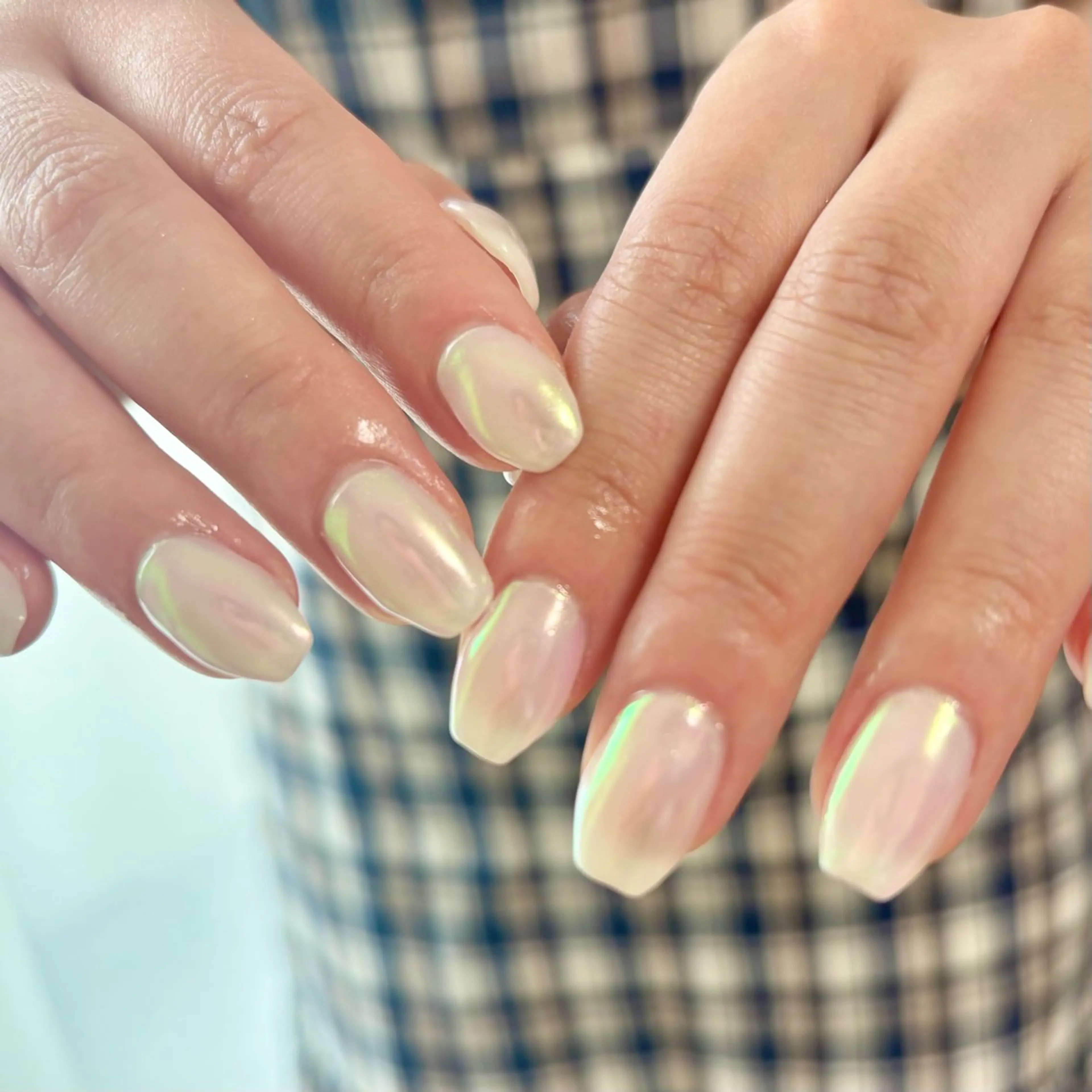 ネイル オーロラネイル ワンカラーネイル ハンドネイル yurina ☆のネイルデザイン