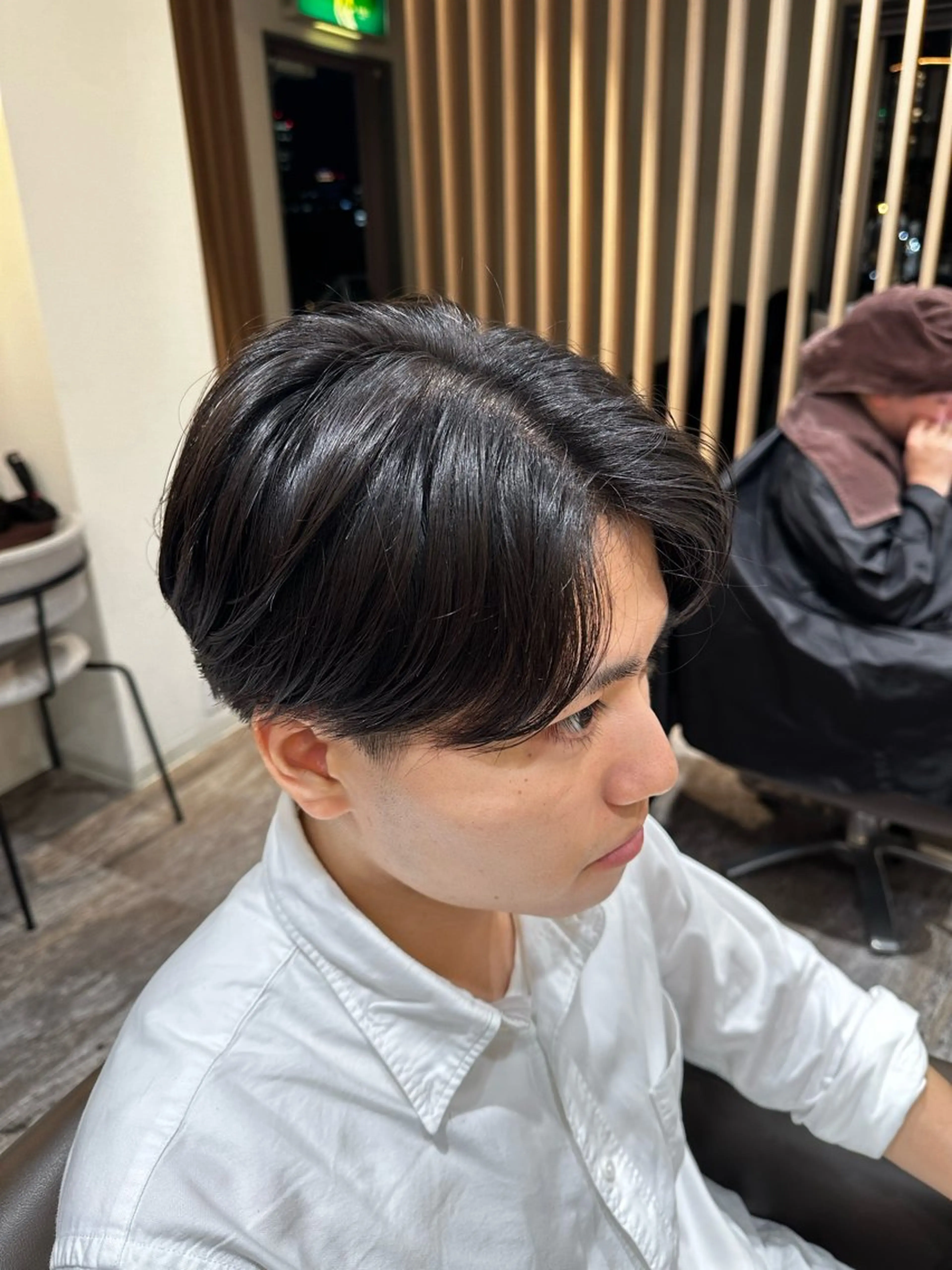 ショート パーマ メンズ センターパート 似合わせカット メンズカット×眉毛 デザイナー⚘Nanaの眉毛・アイブロウイメージ