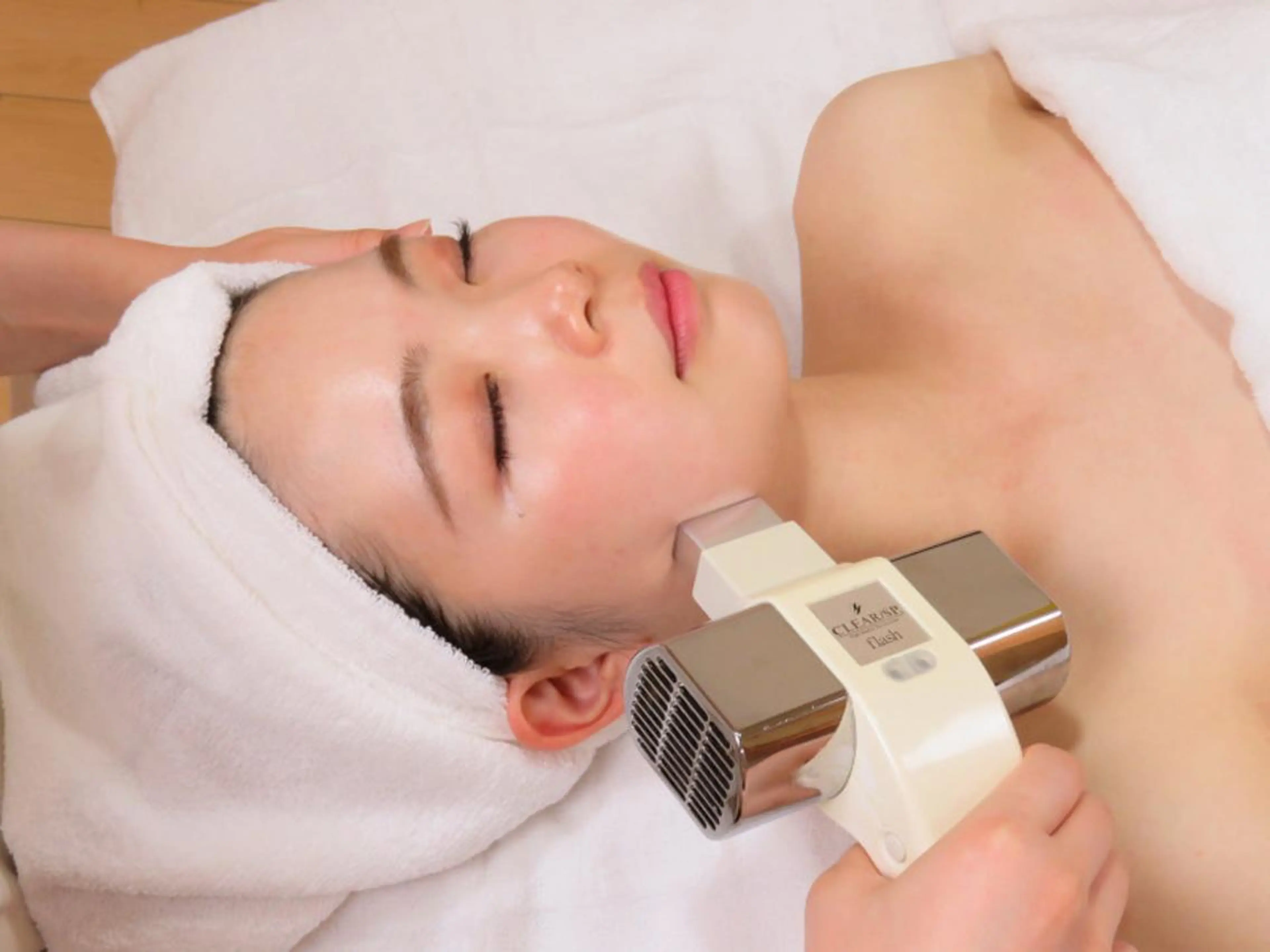 バスト＆フェイシャル RAYVISのエステ・リラクイメージ