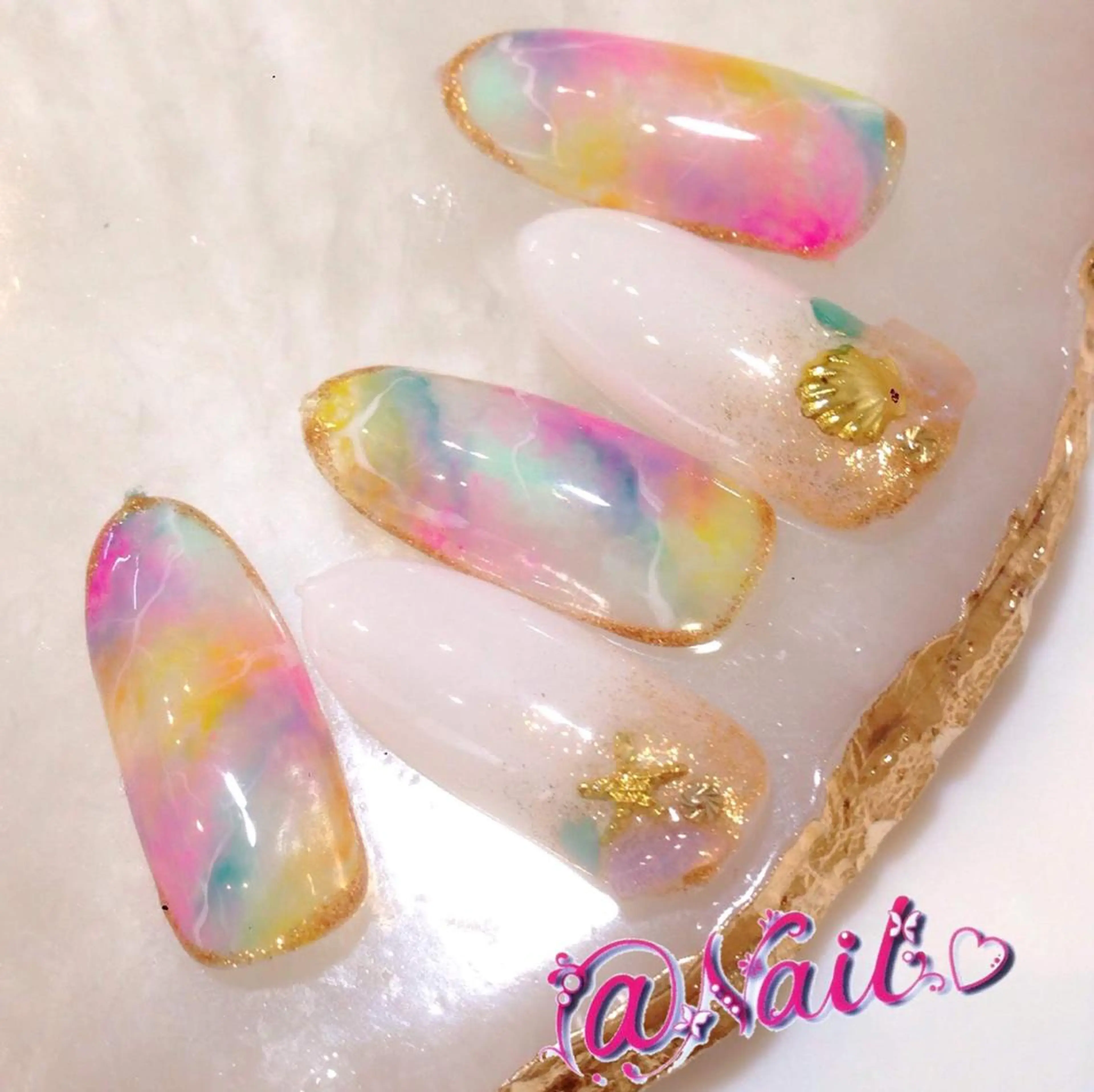 ネイル ネイルチップ 小尾 栞のネイルデザイン