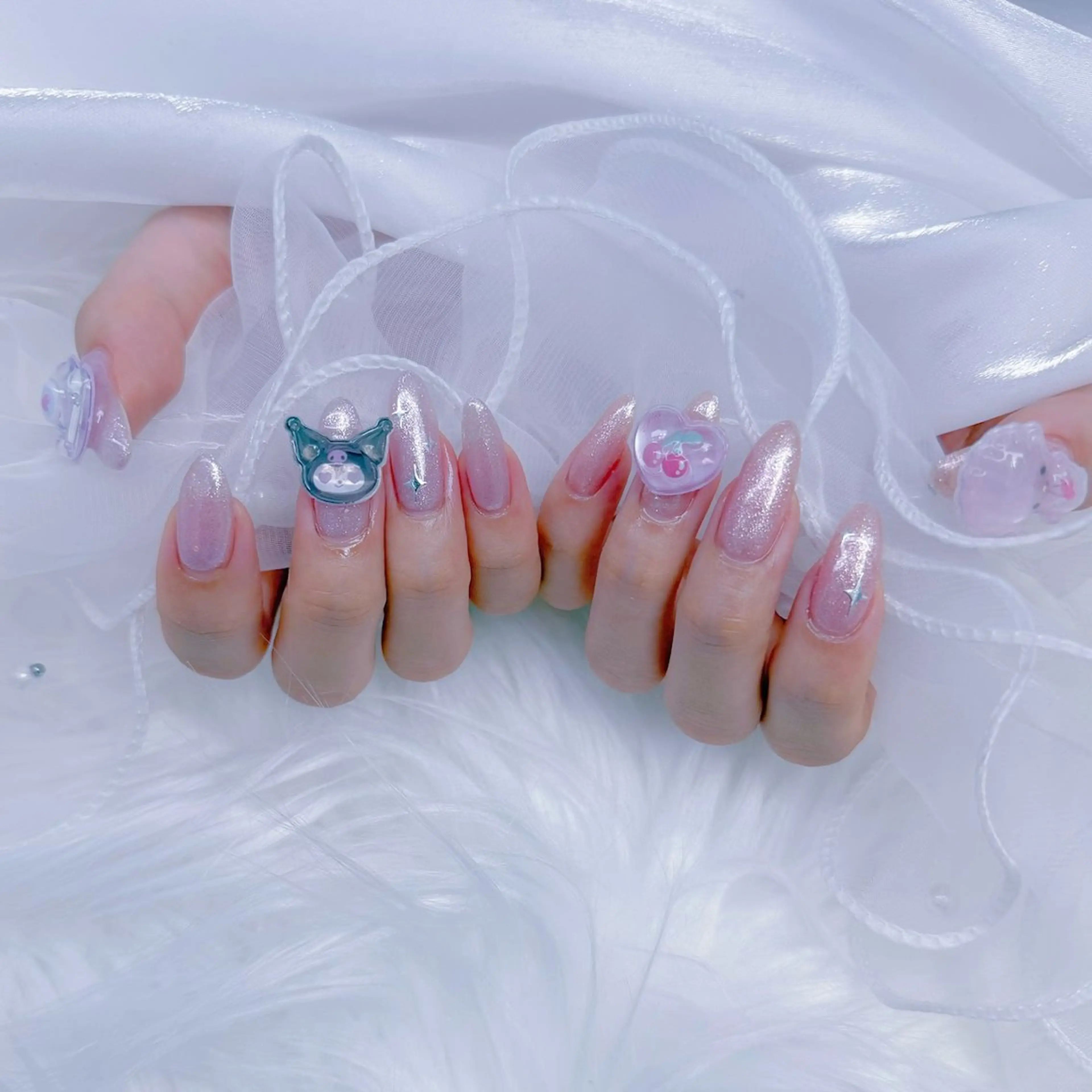 ネイル ハンドネイル Romymoon nail帆南☾ ໋のネイルデザイン