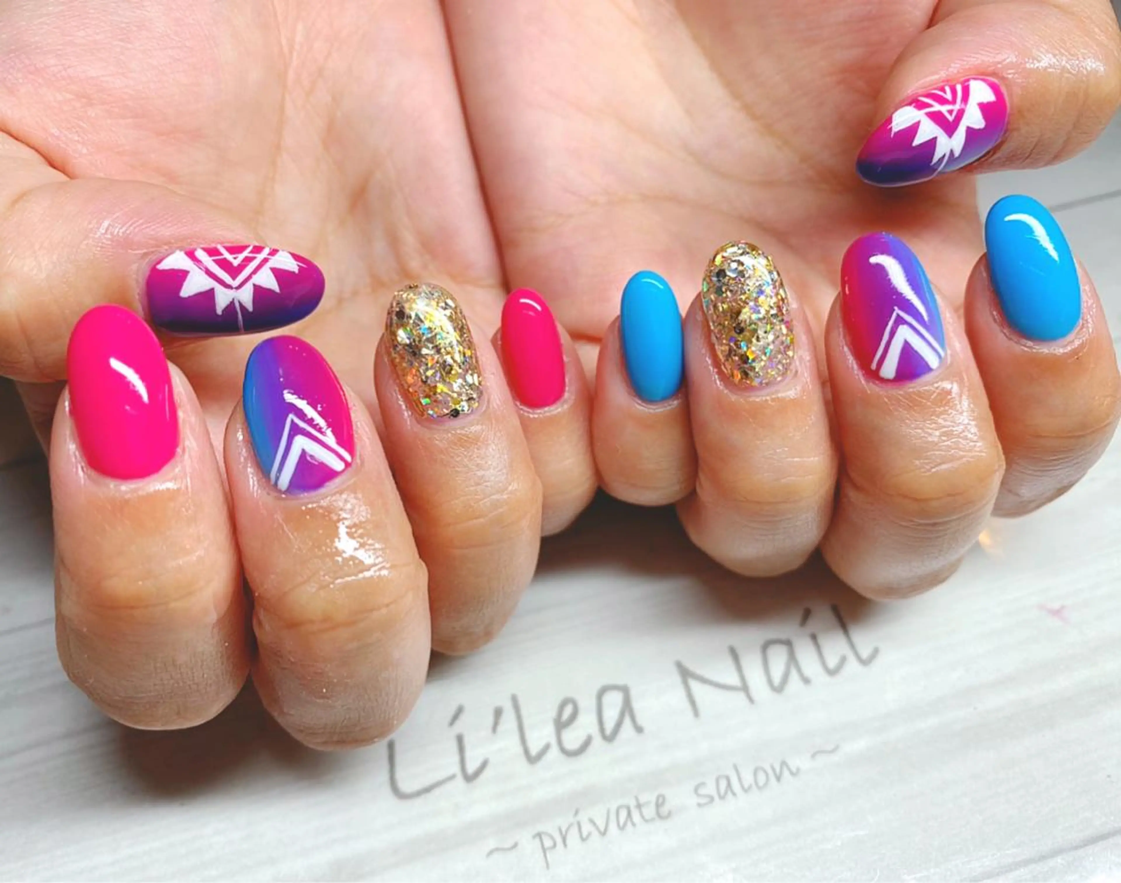 ネイル Li'leaNail AINAのネイルデザイン