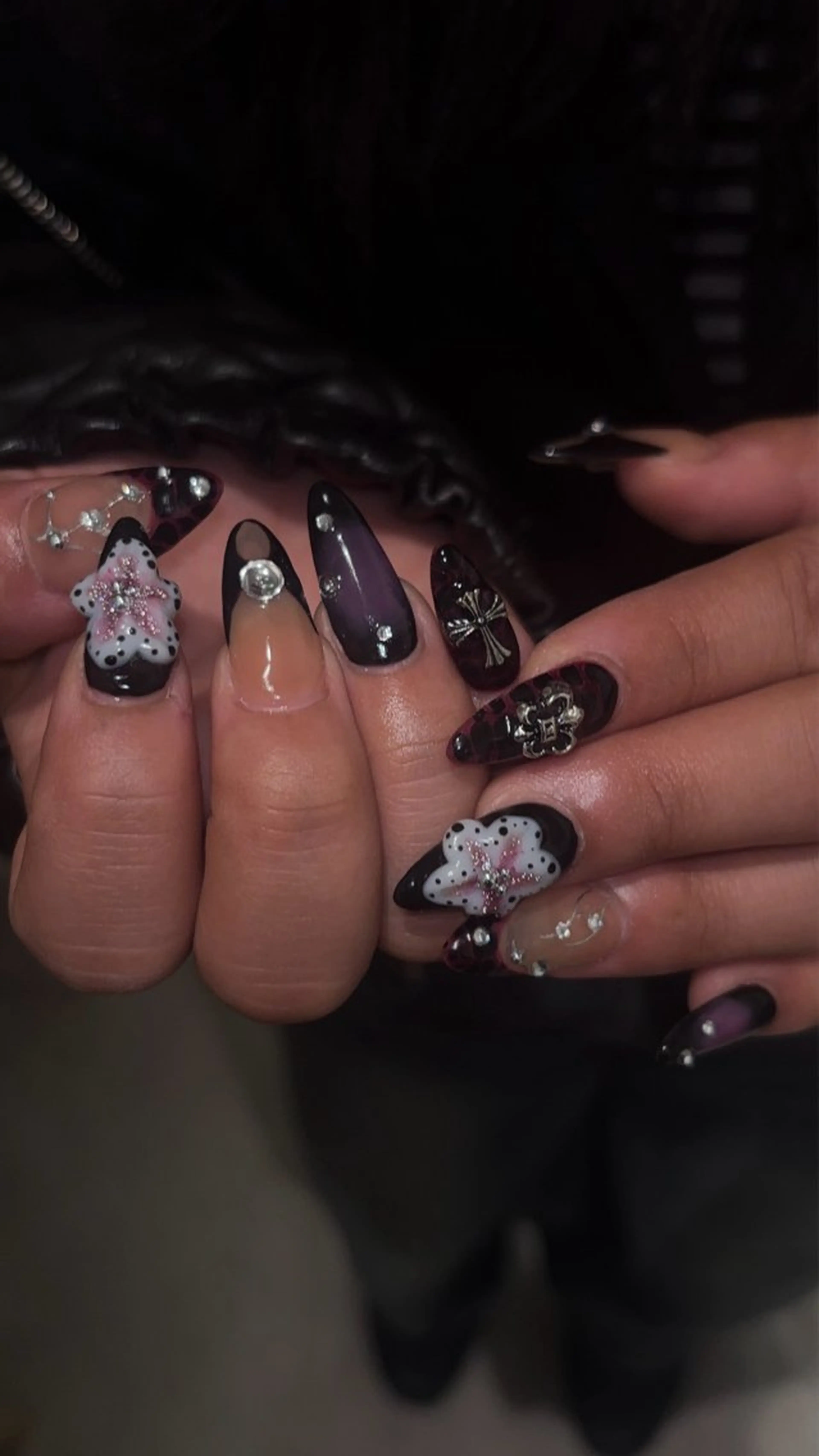 ネイル ハンドネイル 🐬Cxxu° Nail✝️のネイルデザイン