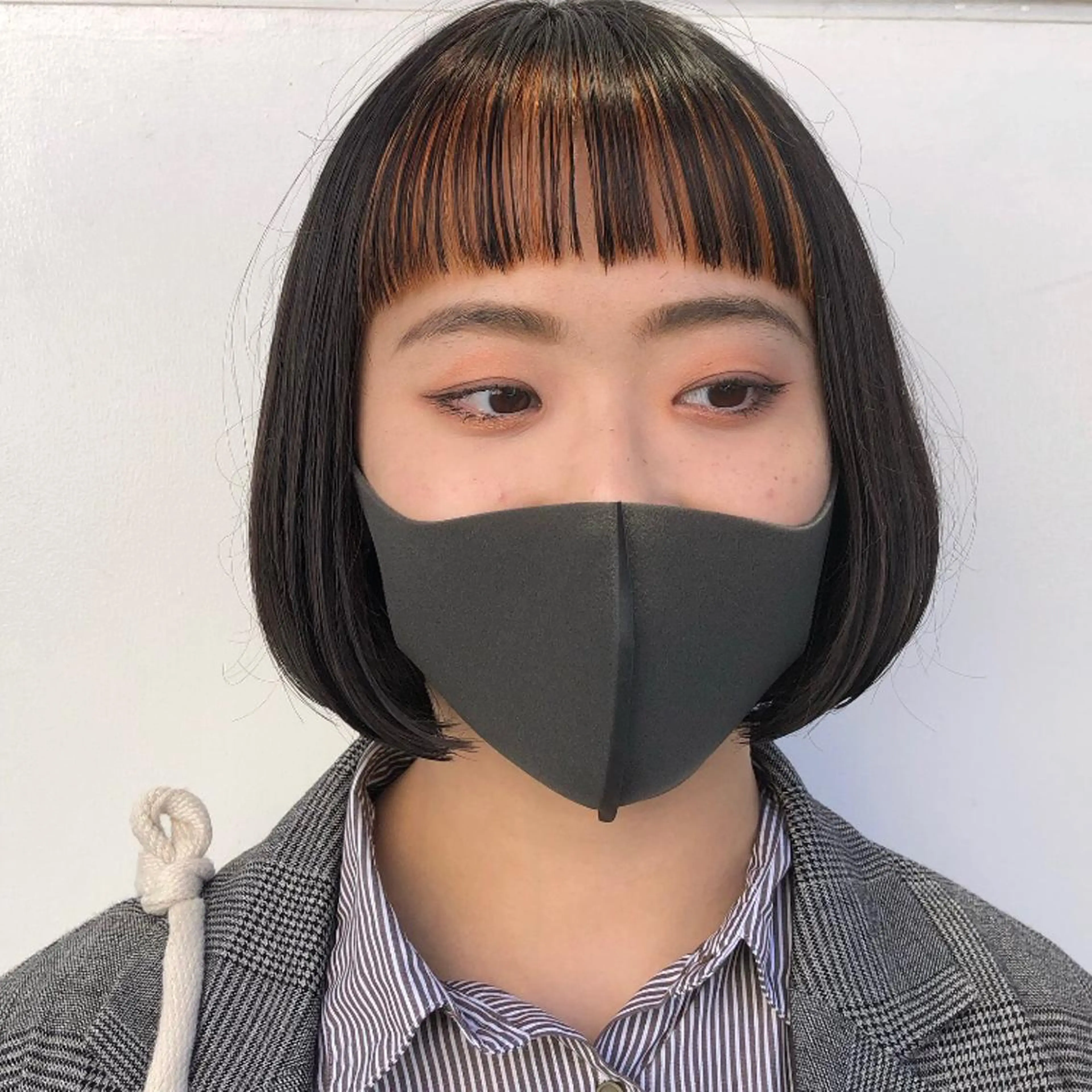 ショート カラー オレンジ カトウ ユウカのヘアスタイル