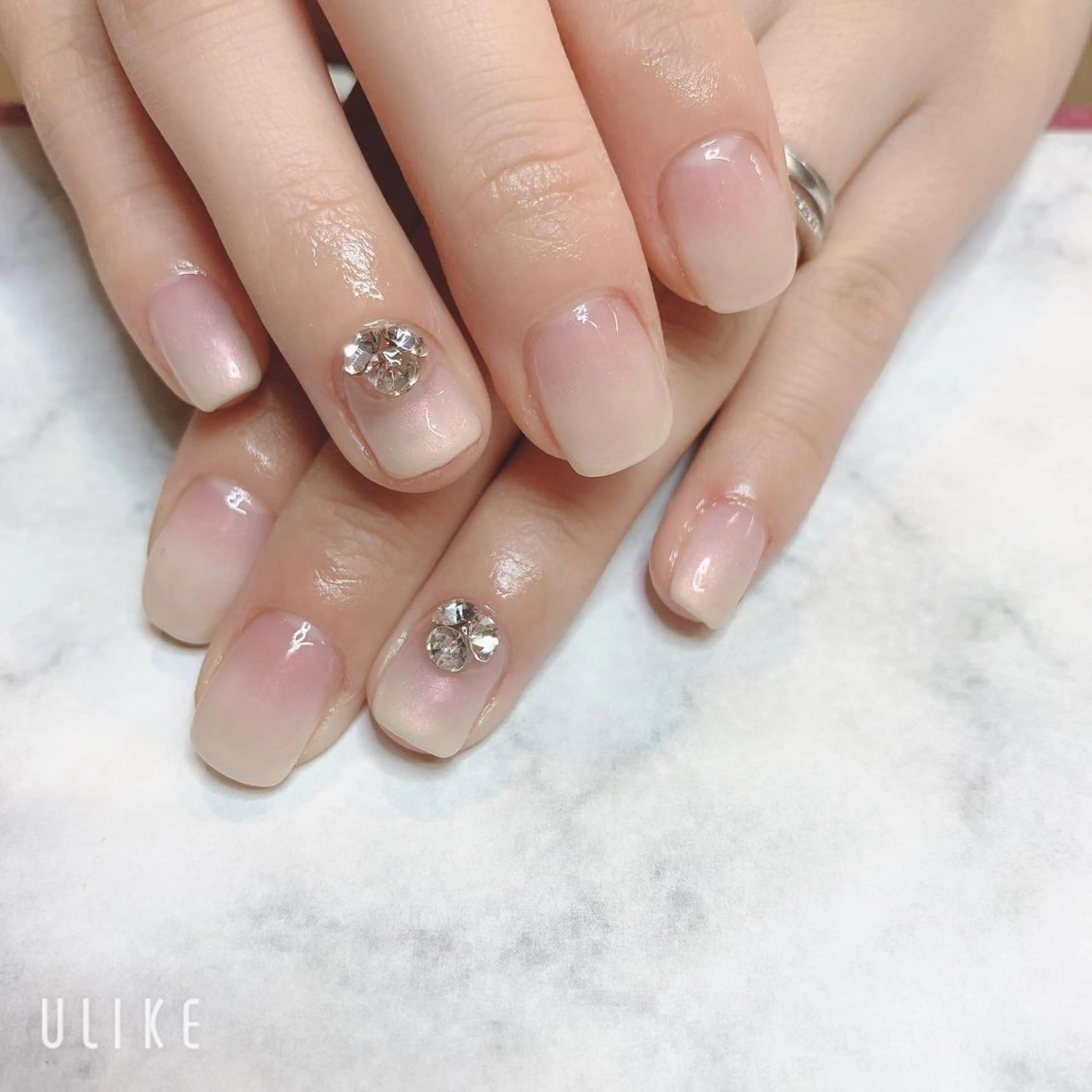ネイル ハンドネイル フットネイル Adite nailのネイルデザイン