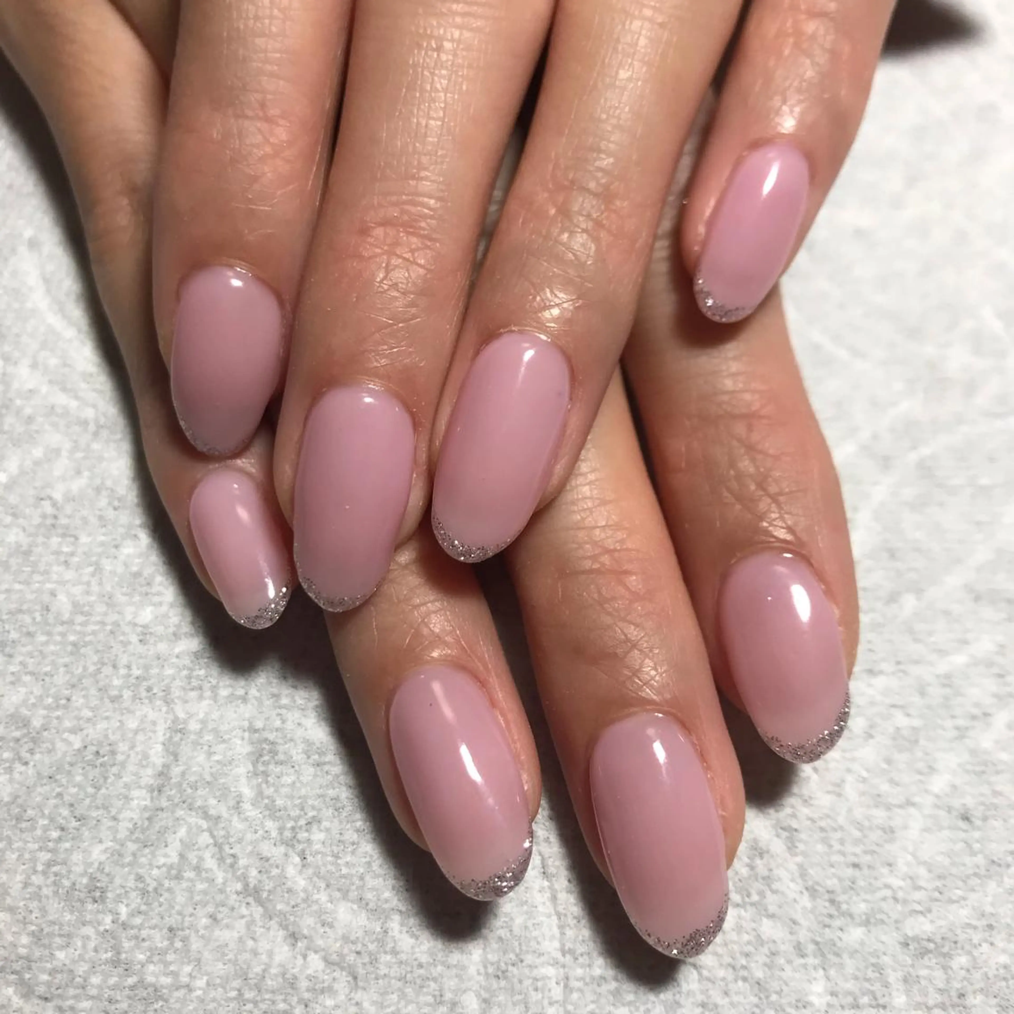 ネイル ECLAT エクラ所属・寺山 千鶴のネイルデザイン