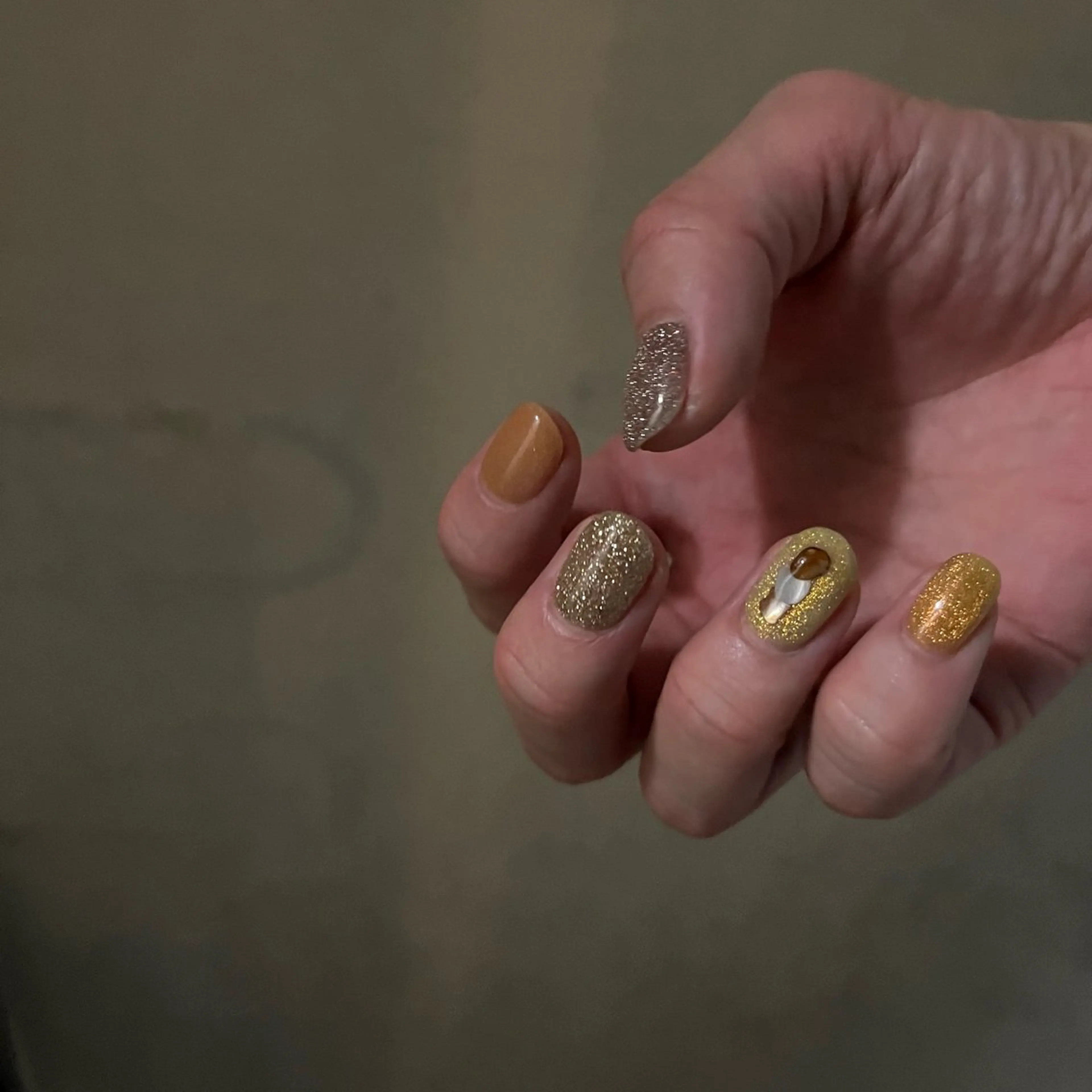 ネイル ハンドネイル nails _ NATSUYOのネイルデザイン