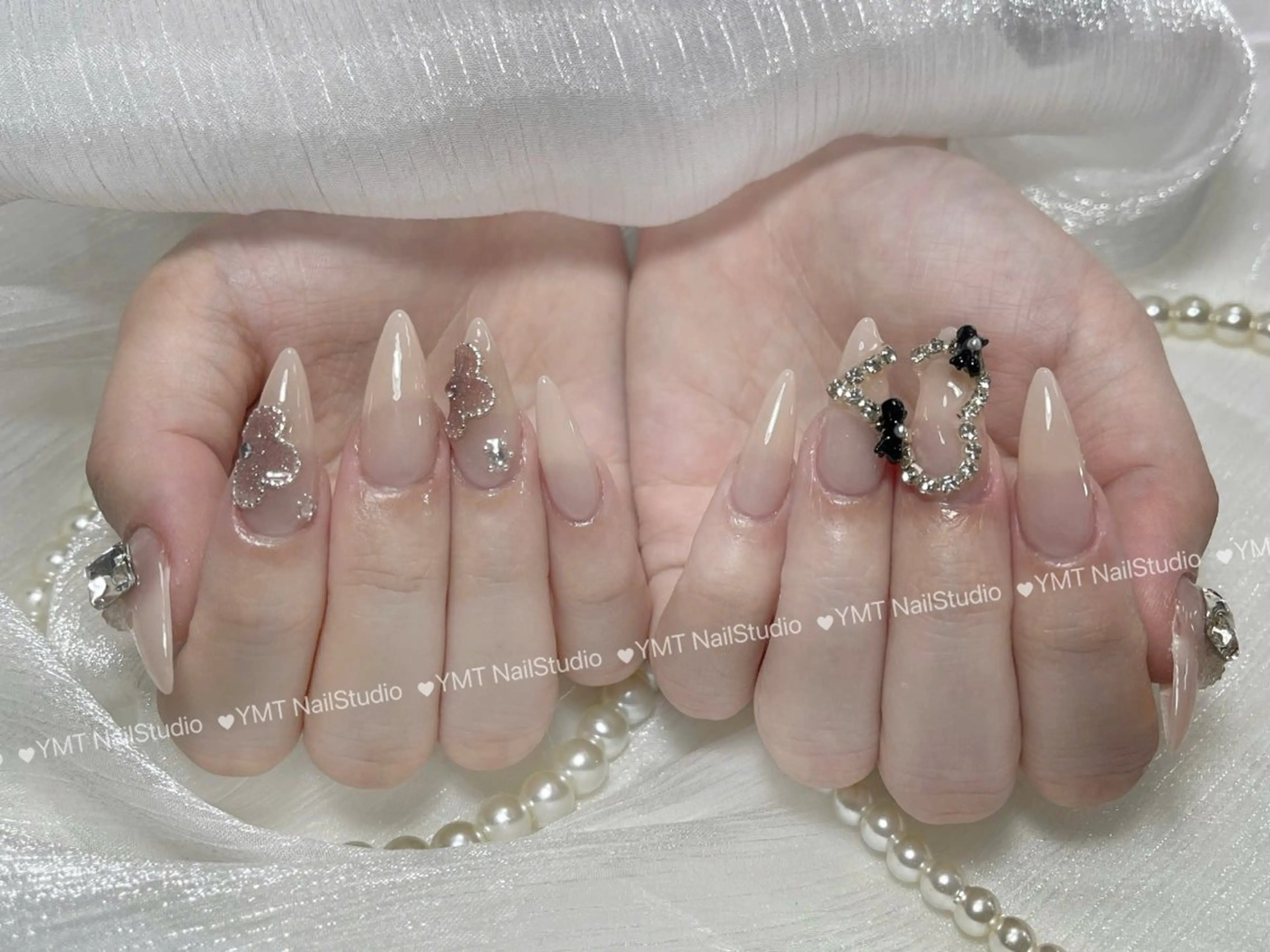 ネイル 長さ出し フットネイル ジェルネイル 韓国ネイル マグネットネイル ハンドネイル YMT.NailStudio所属・Pink NailStudioのネイルデザイン