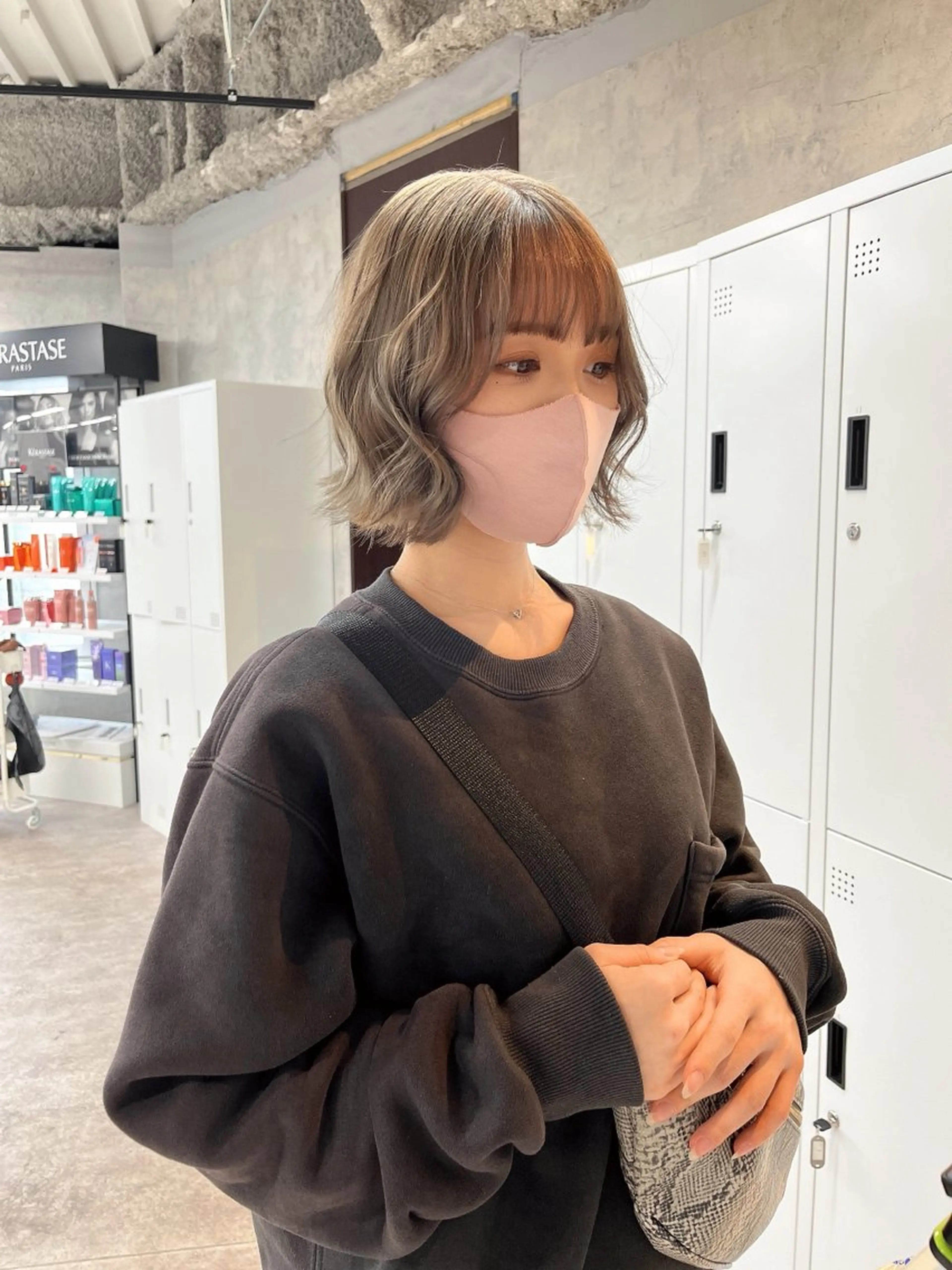 ショート カラー カット ヘアカラー トリートメント ヘアセット ハイトーン/レイヤー 💜Akaneのヘアスタイル