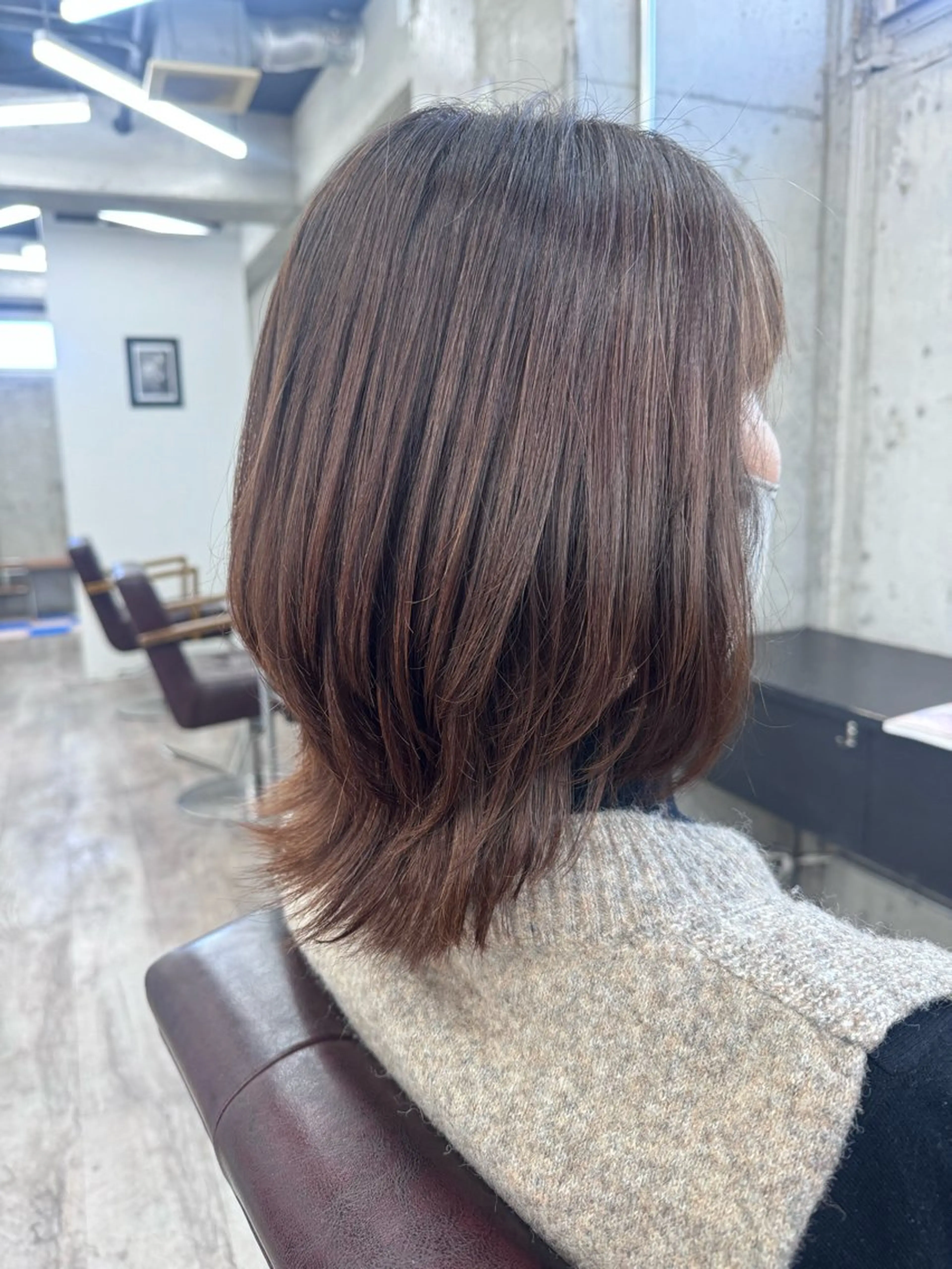 セミロング カラー レイヤーカット ウルフカット ヘアカラー トリートメント moana大宮所属・mio ☆のヘアスタイル