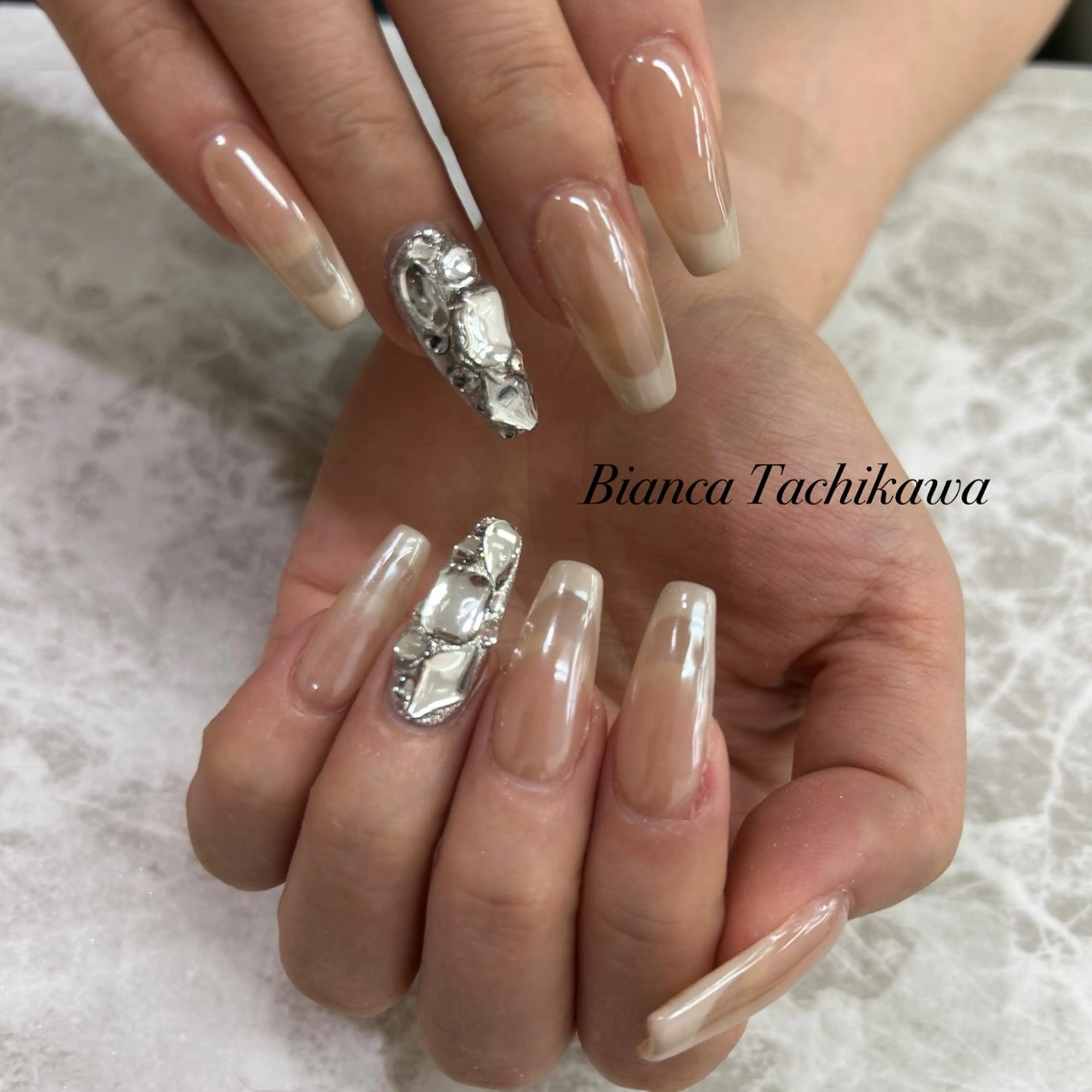 ネイル Bianca 立川店 小川のネイルデザイン