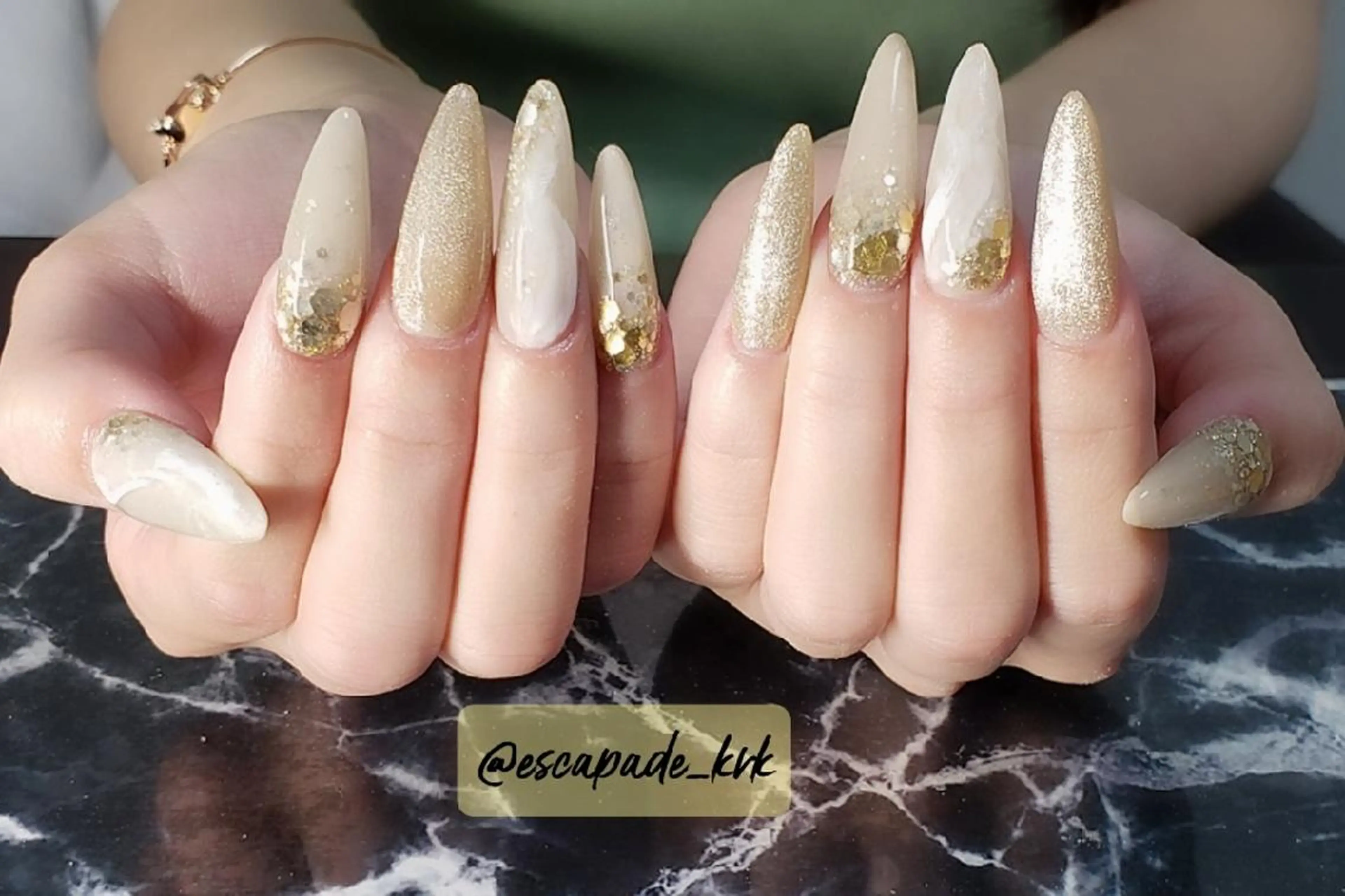 セミロング ネイル ハンドネイル クロキ 。のネイルデザイン