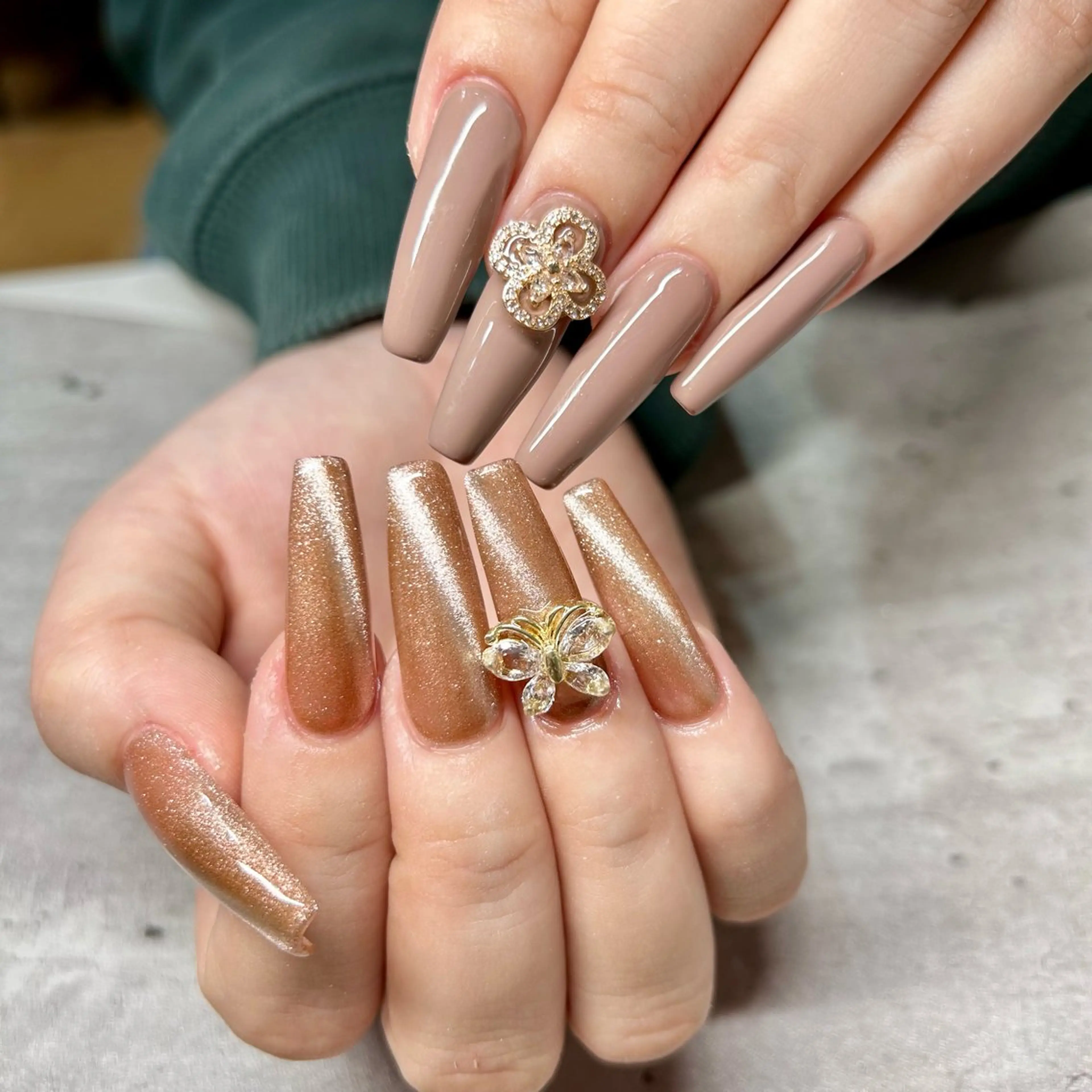 ネイル ワンカラーネイル joieange MEGUMIのネイルデザイン