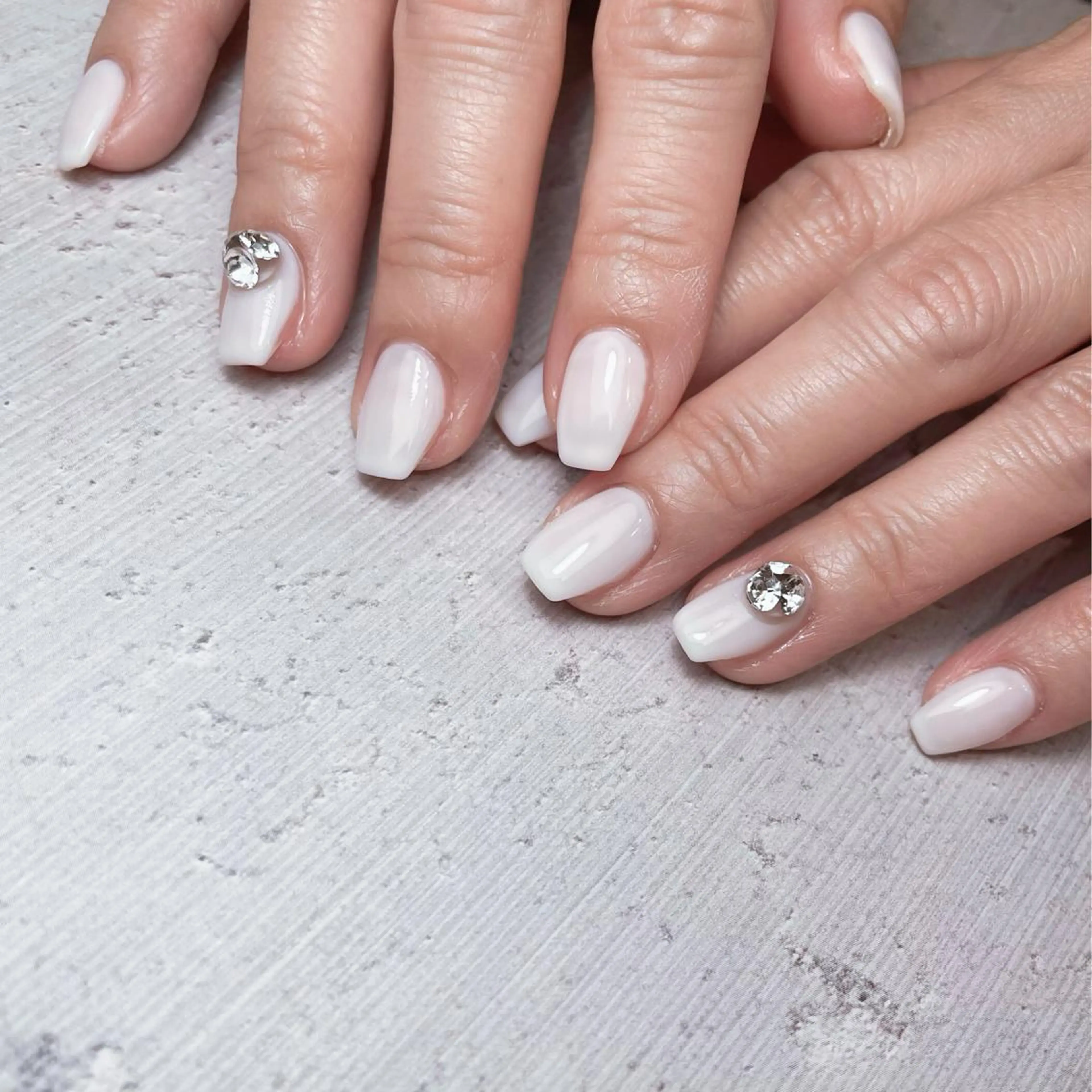 ネイル ワンカラーネイル ハンドネイル nail&eyelash mate所属・京都/東向日/桂 ayumiのネイルデザイン