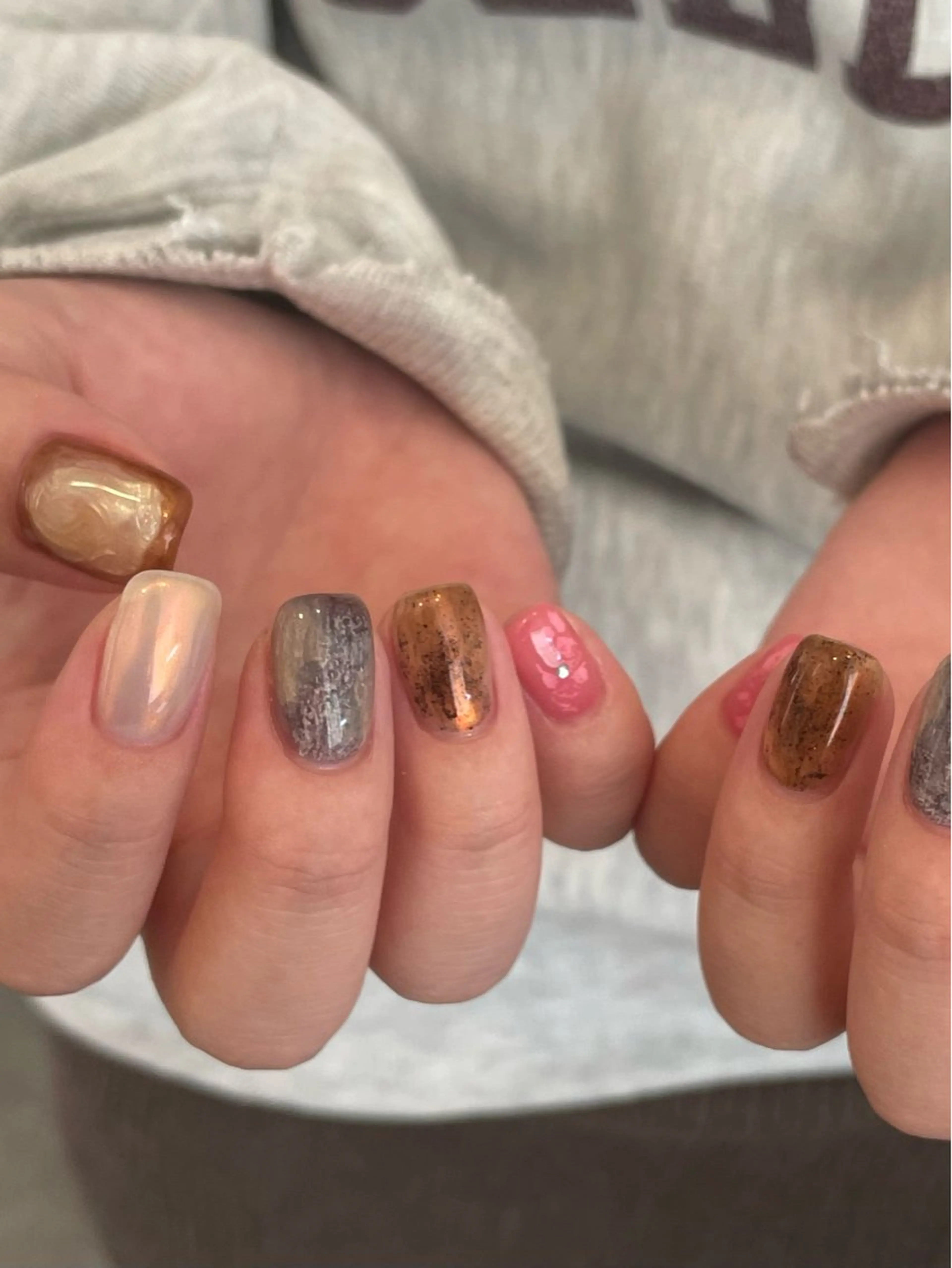 ネイル ハンドネイル roof nailのネイルデザイン