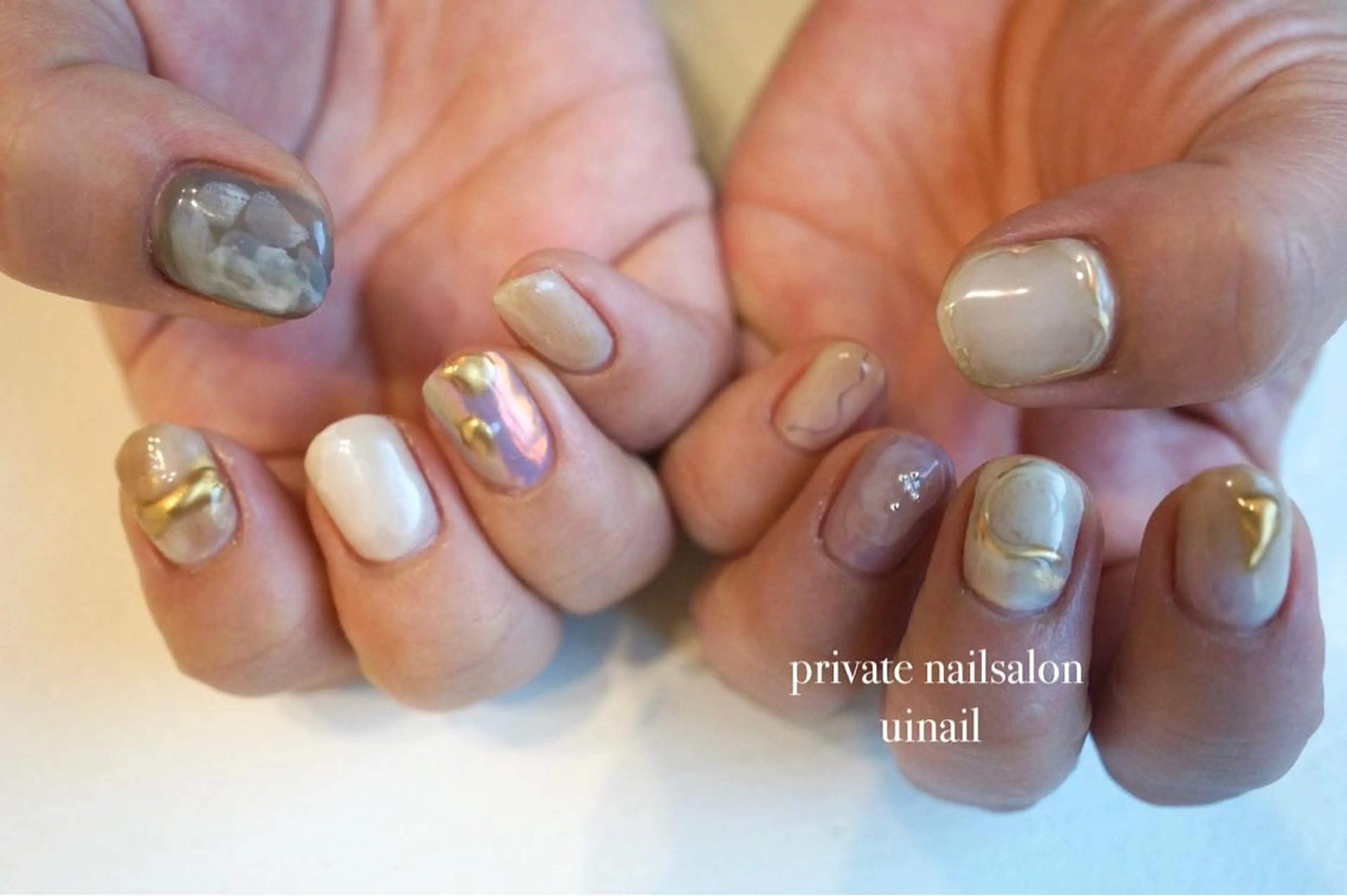 ネイル ニュアンスネイル uinail mariのネイルデザイン