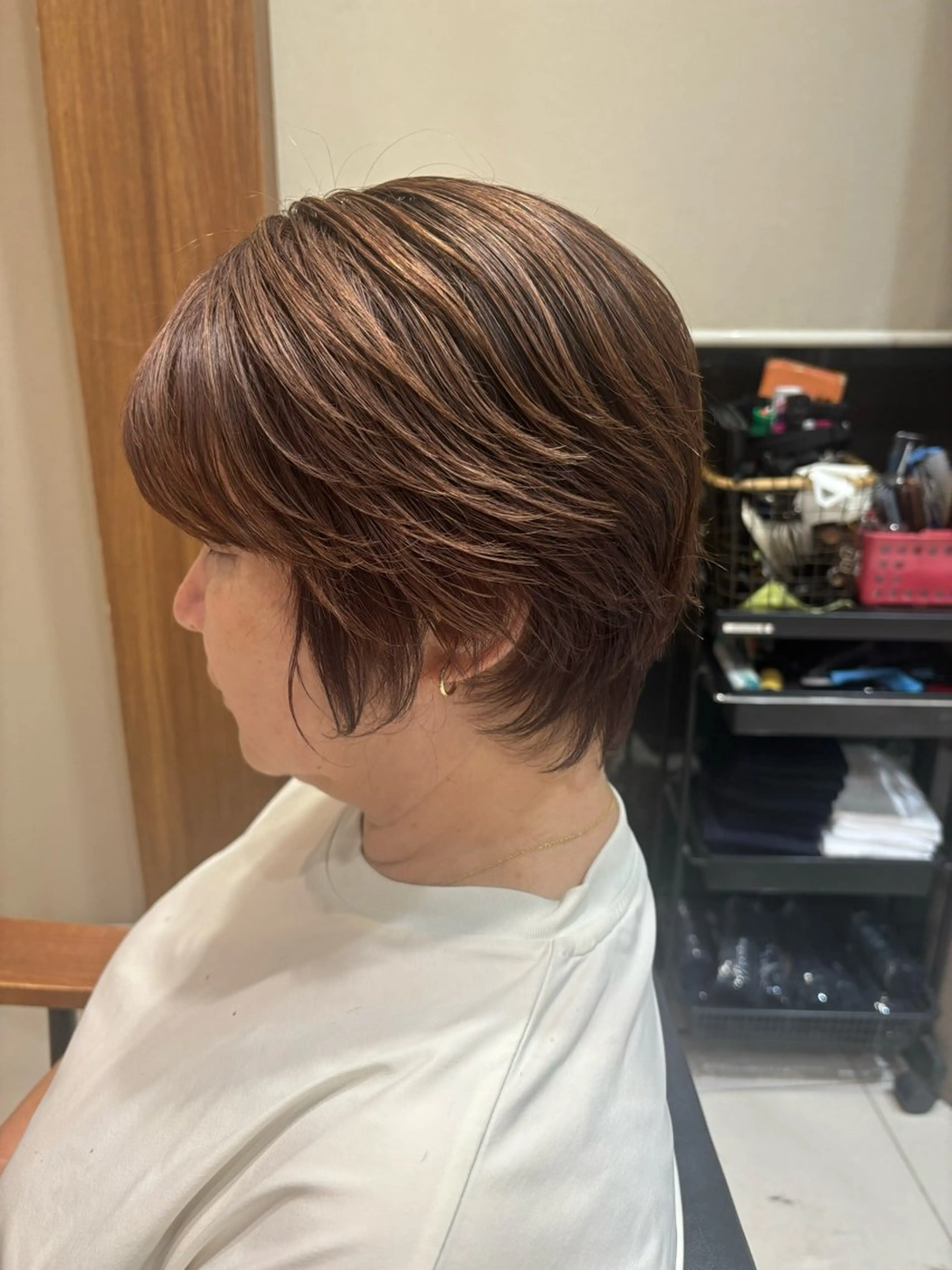 ショート カット 小嶺 歩夏のヘアスタイル