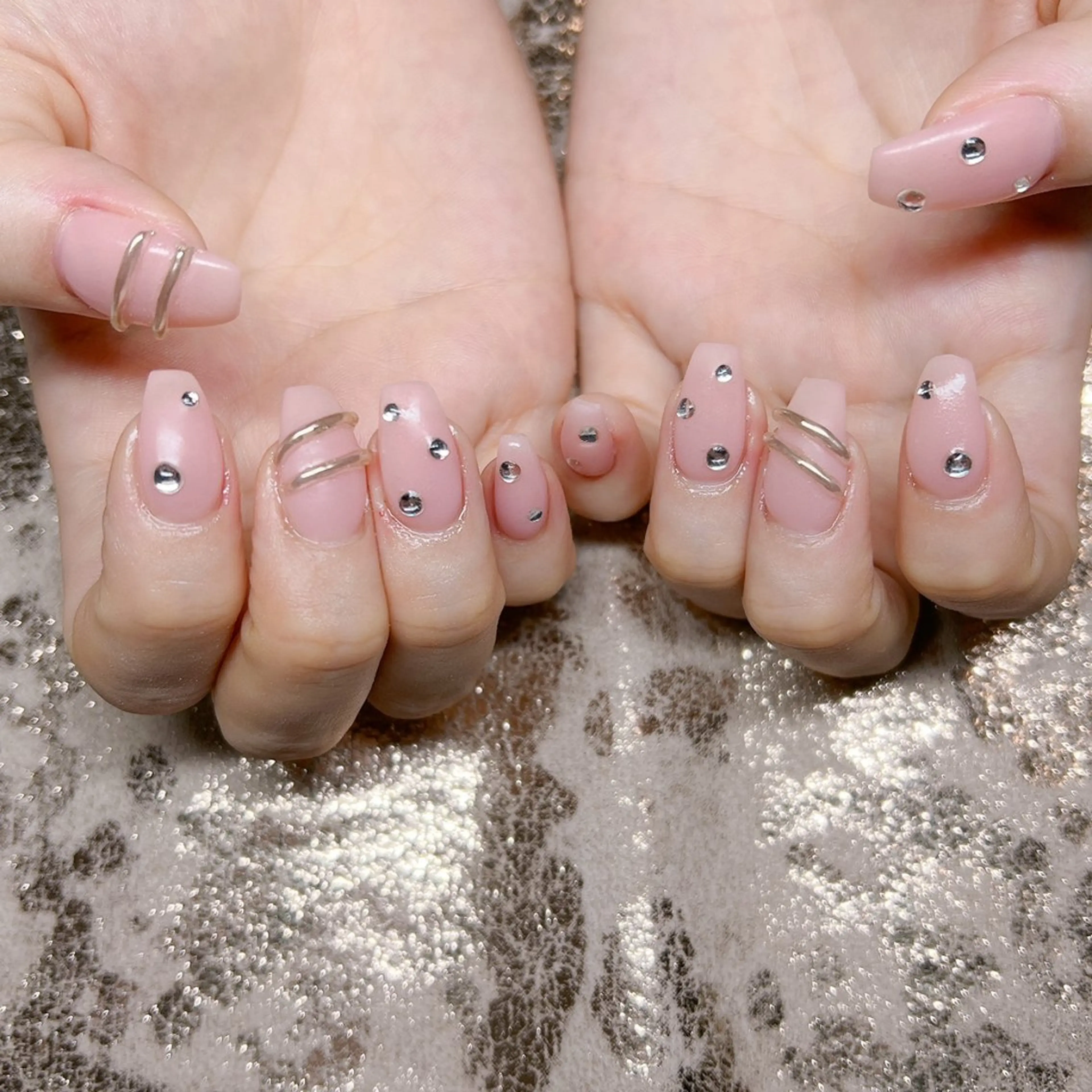 ネイル 個室ネイルサロンDolly Girl〜ドーリーガール〜所属・DollyGirl KYOKOのネイルデザイン