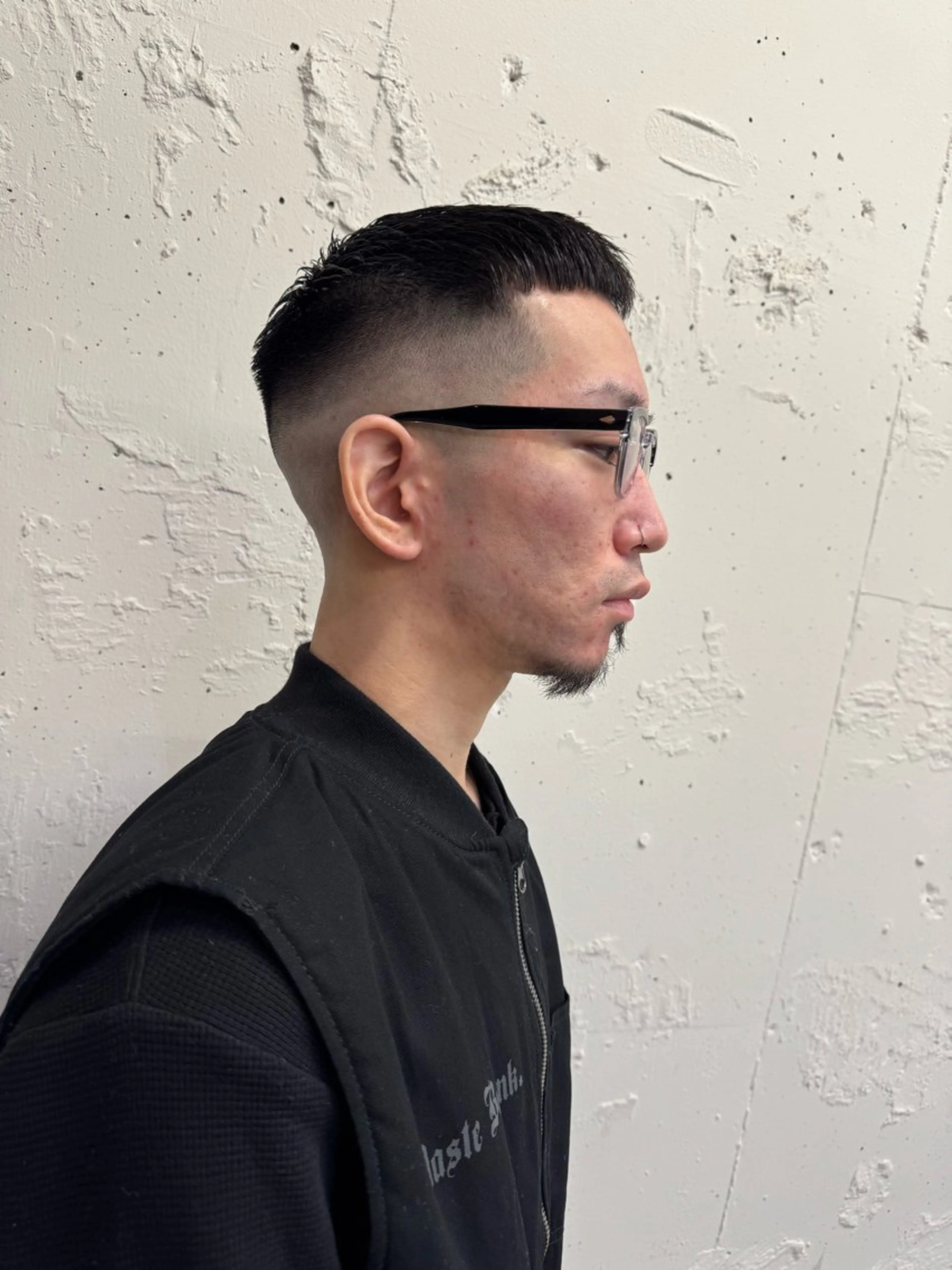 ショート メンズ フェードカット メンズショート スキンフェード スパイキーショート メンズベリーショート カット トリートメント 💈メンズ特化💈 TASUKUのヘアスタイル