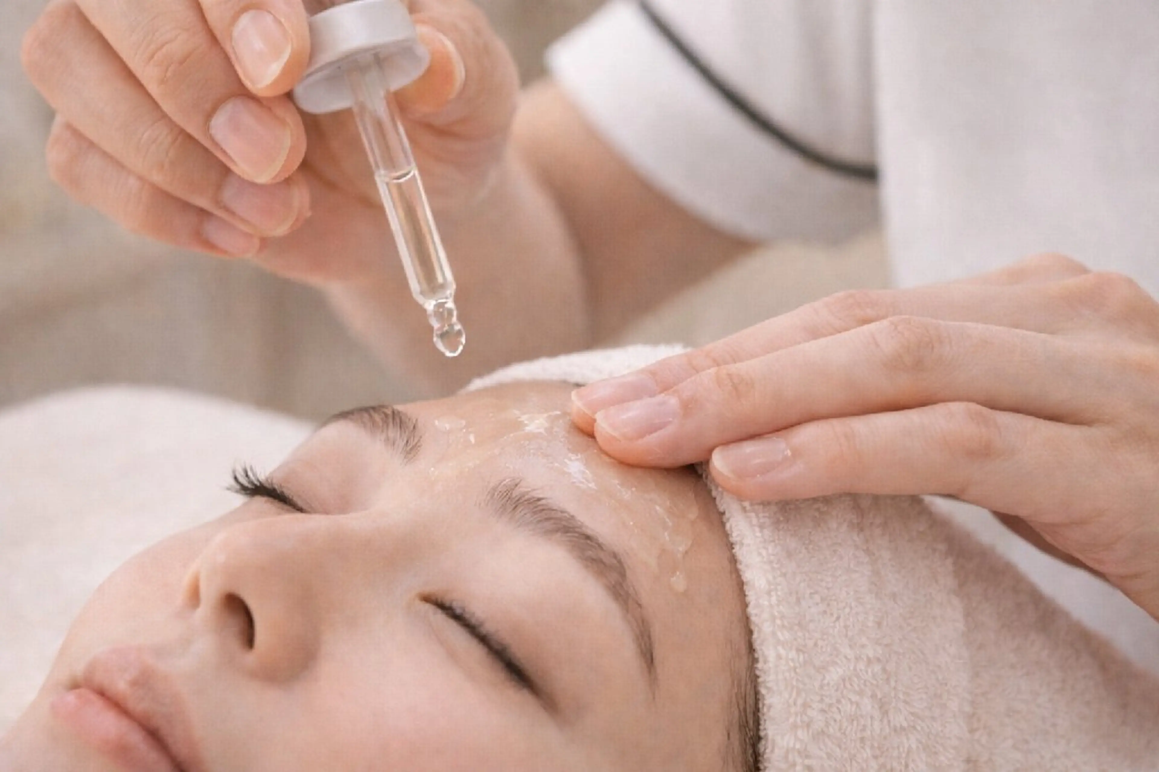 韓国NMNディープリペアスノーフェイシャル(シワ・透明感・乾燥)45分の写真