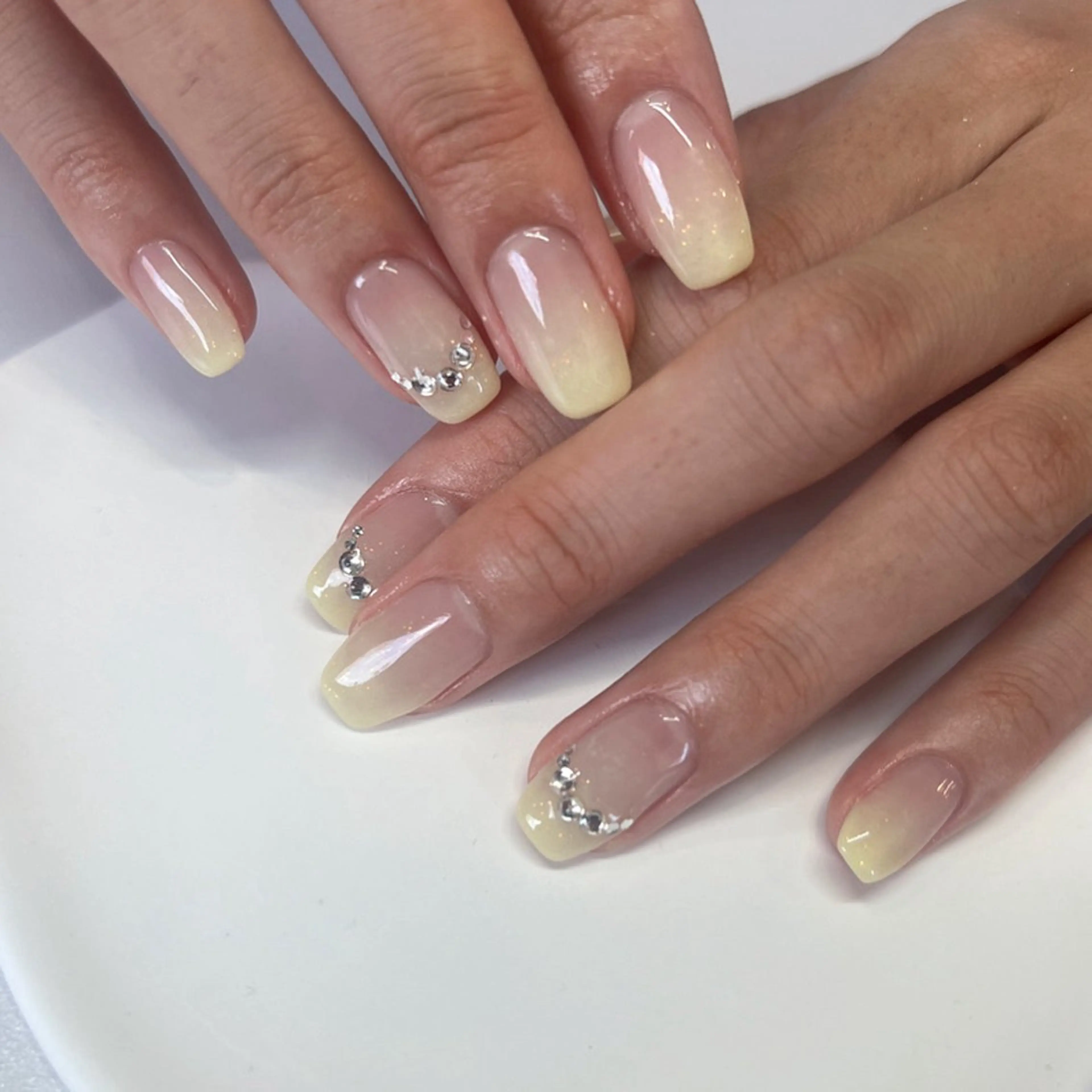 ネイル aimer more ANZU🍯のネイルデザイン