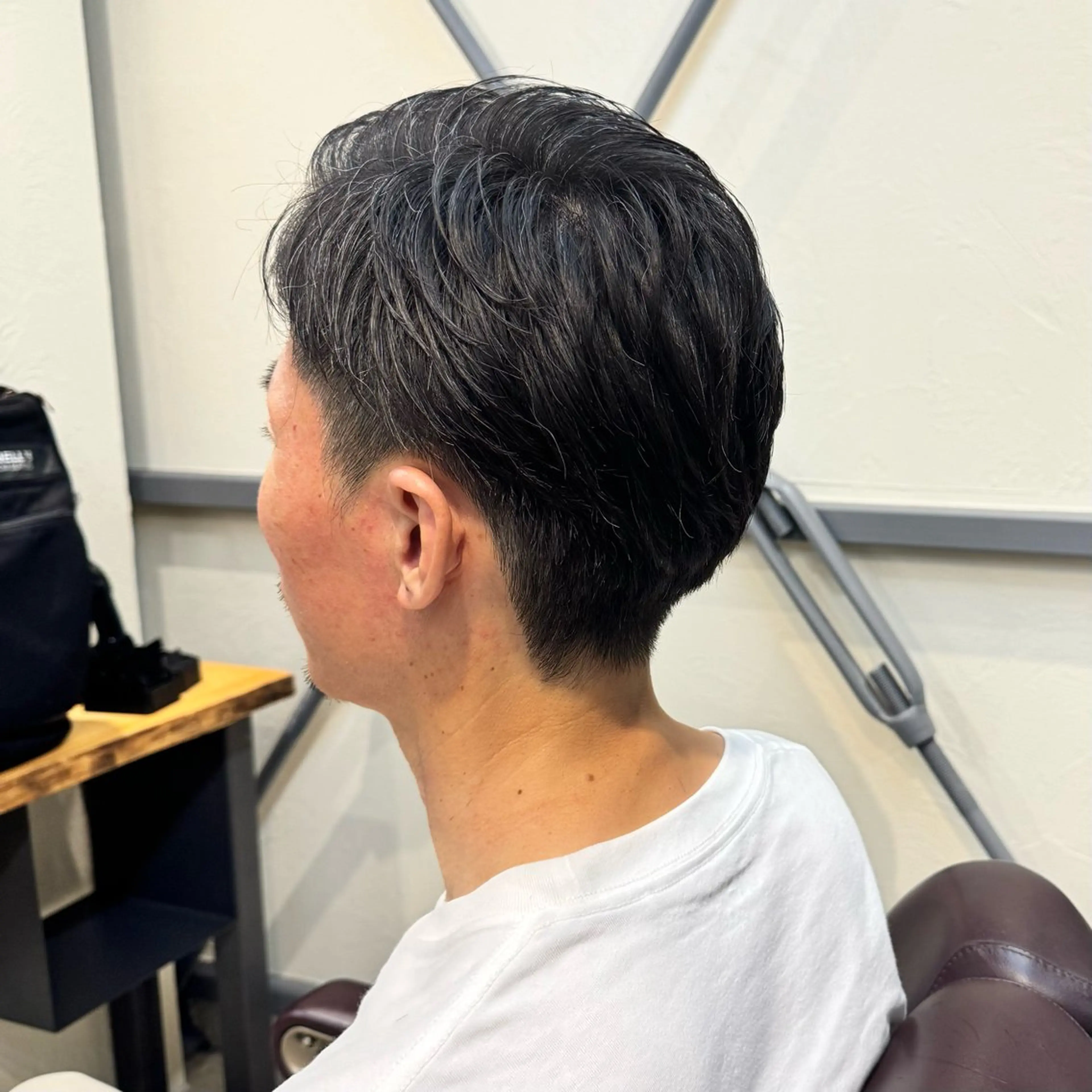 ショート メンズ 梅本 淑人のヘアスタイル