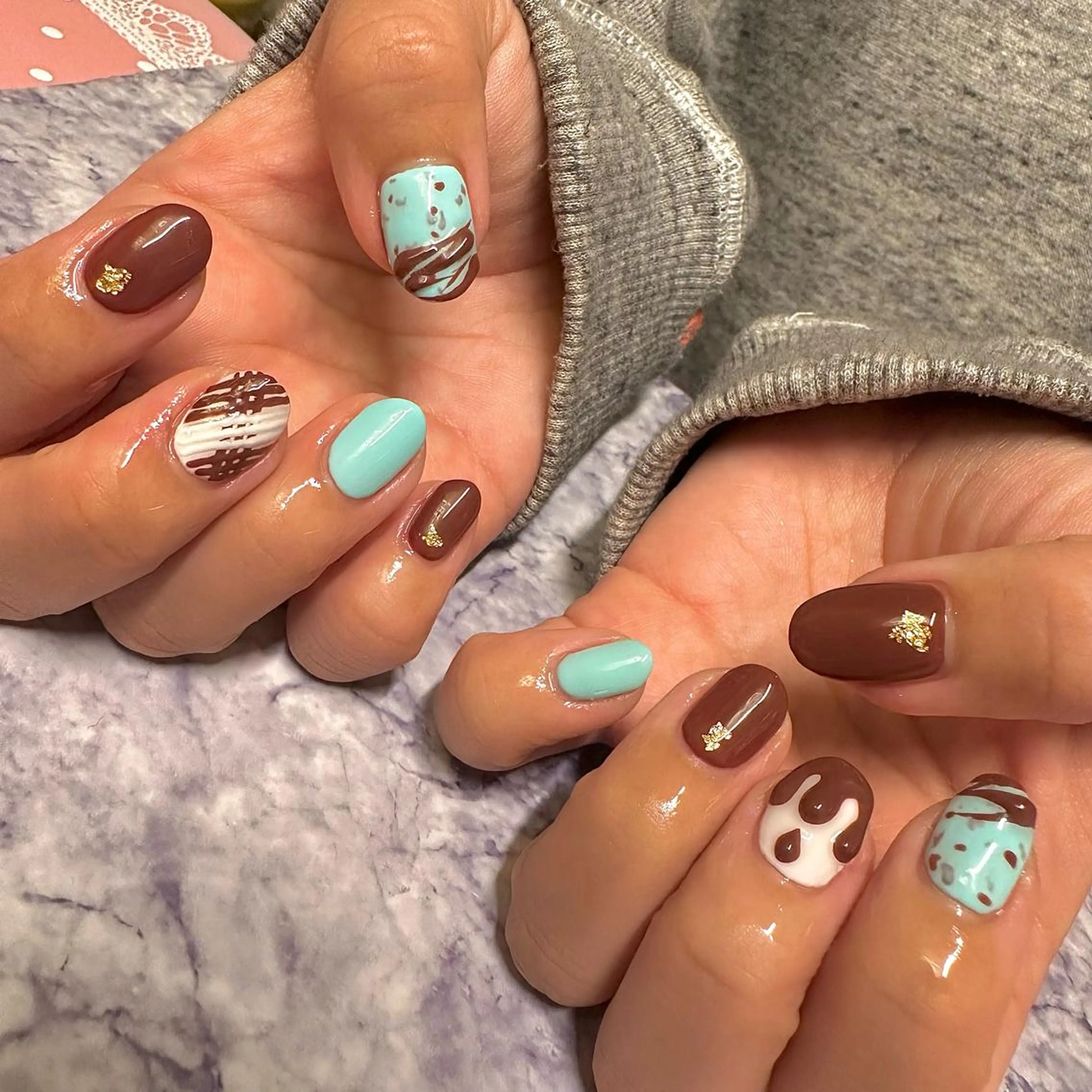 ジェルネイルワンカラー6️⃣本➕デザイン4️⃣本【ハンドorフット】の写真