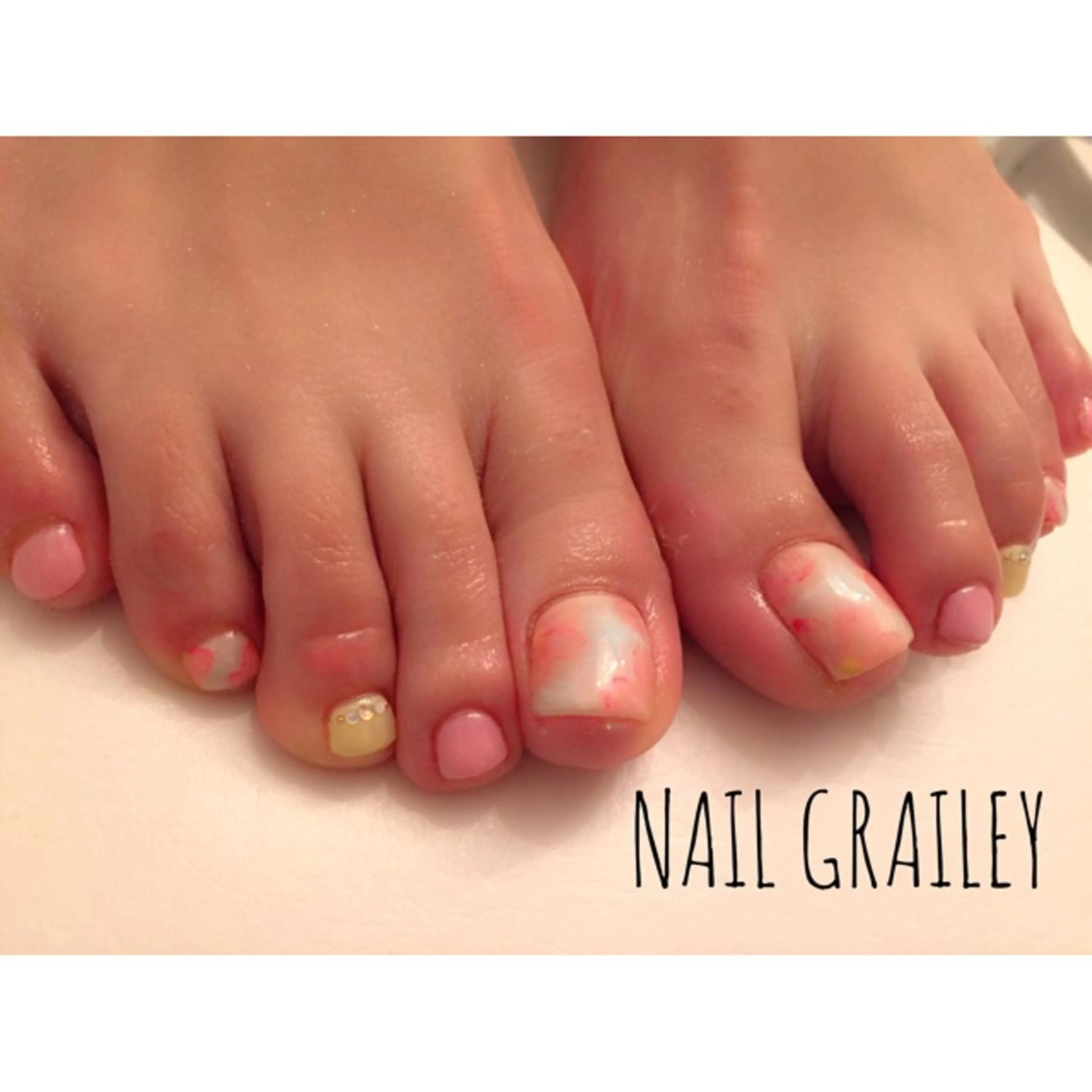 ネイル フットネイル nail makoのネイルデザイン