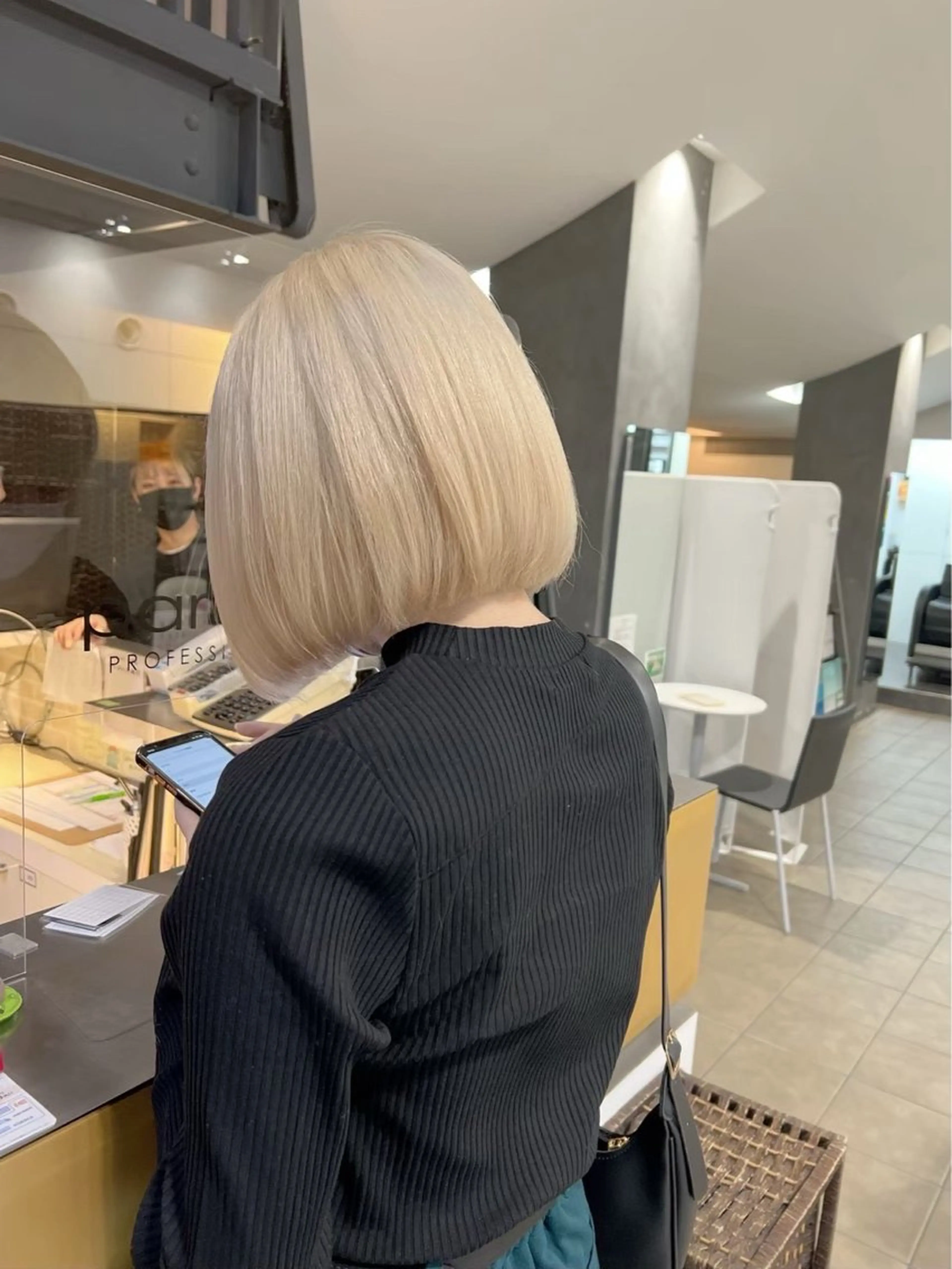 ショート トリートメント brace 小笹花純のヘアスタイル