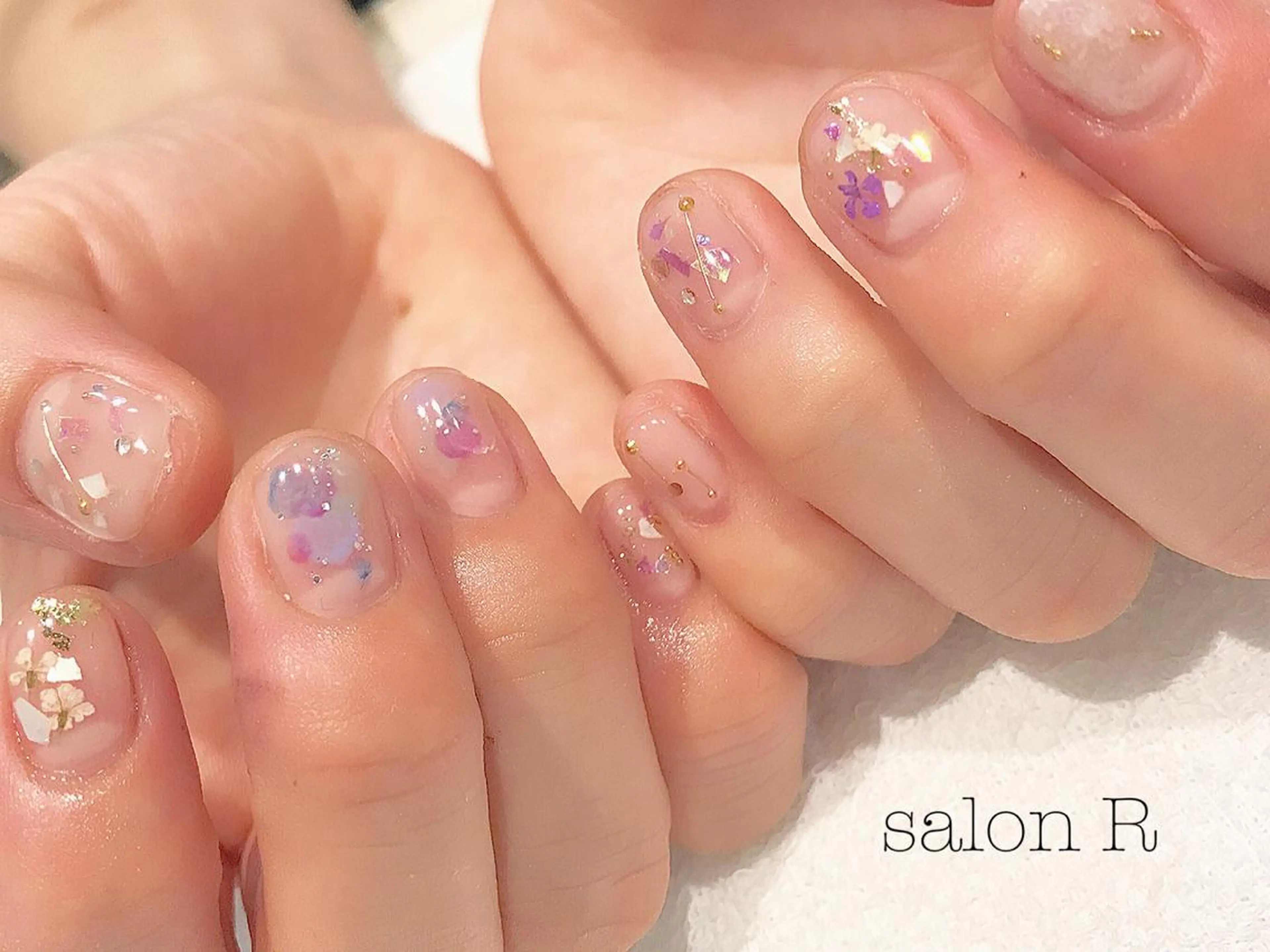 ネイル フラワーネイル ニュアンスネイル Re Pearl～コーディネートサロン～ 市駅前店所属・NARUMI HYODOのネイルデザイン