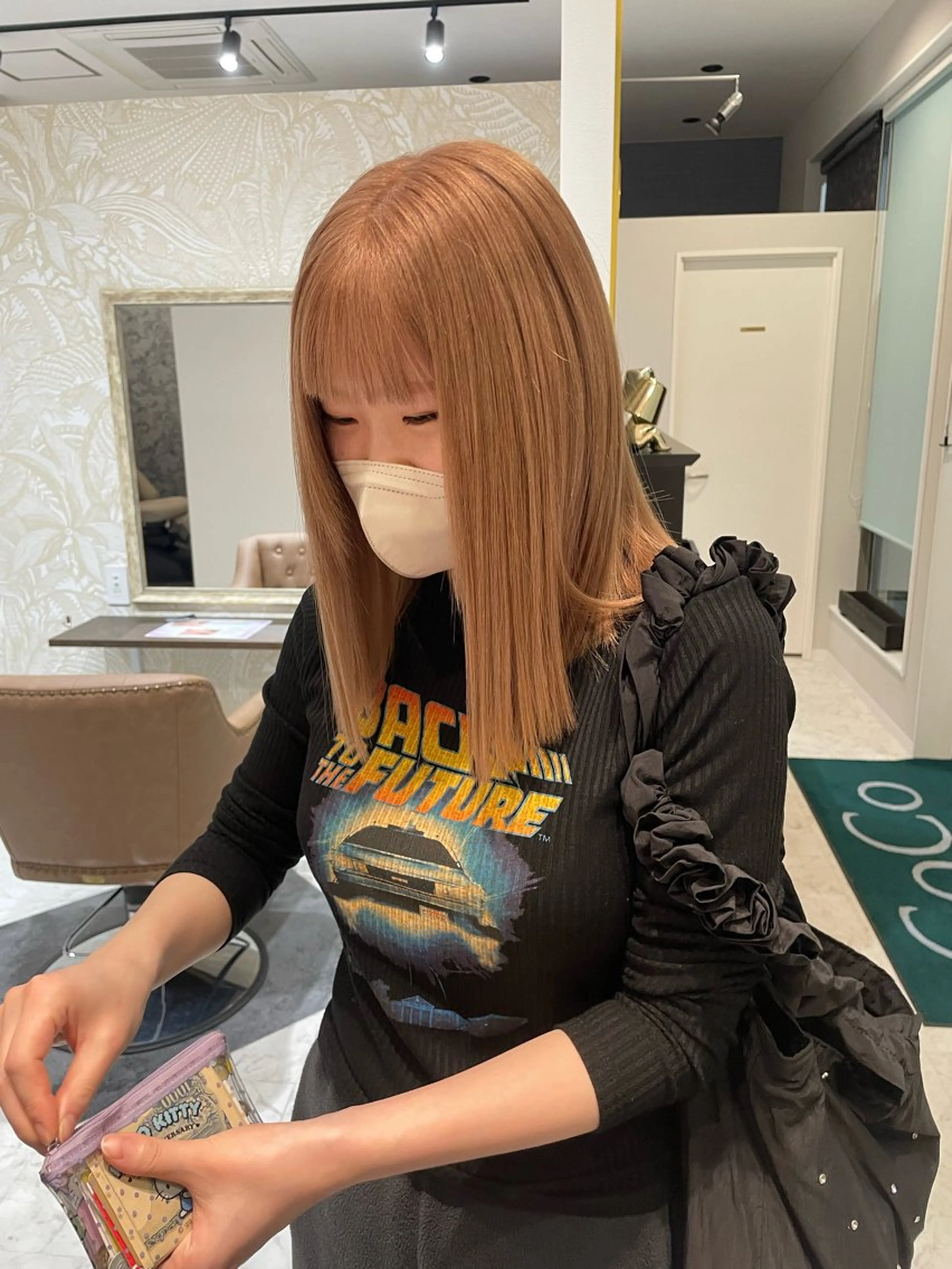 ミディアム カラー カット ヘアカラー moe🥣ﾚｲﾔｰ ｶｯﾄ/透明感ｶﾗｰのヘアスタイル