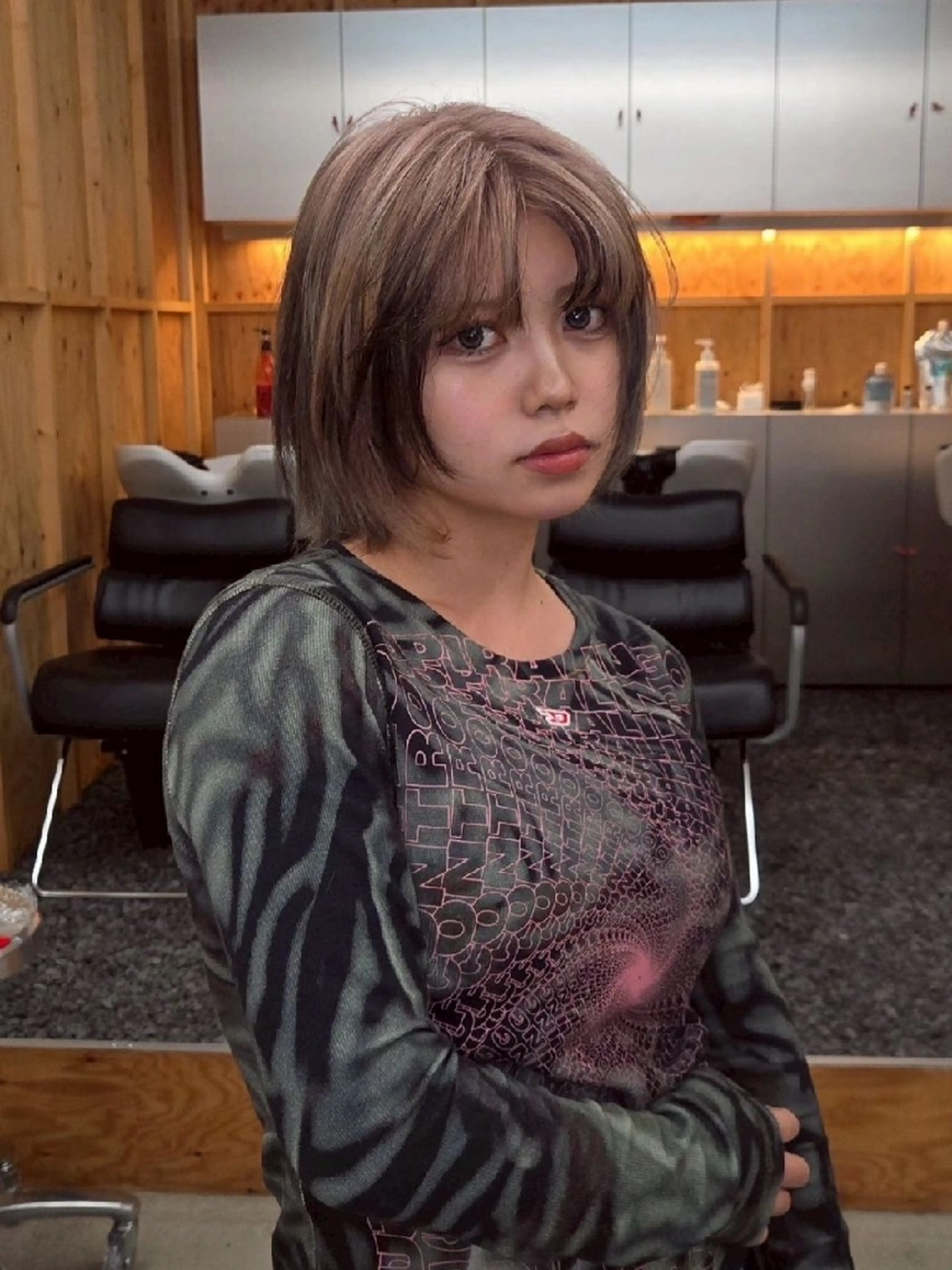 カラー ミディアム デザインカラー ハイライトカラー ハイライト ヘアカラー LYLICK所属・ケアブリーチ特化 same 🦈のヘアスタイル