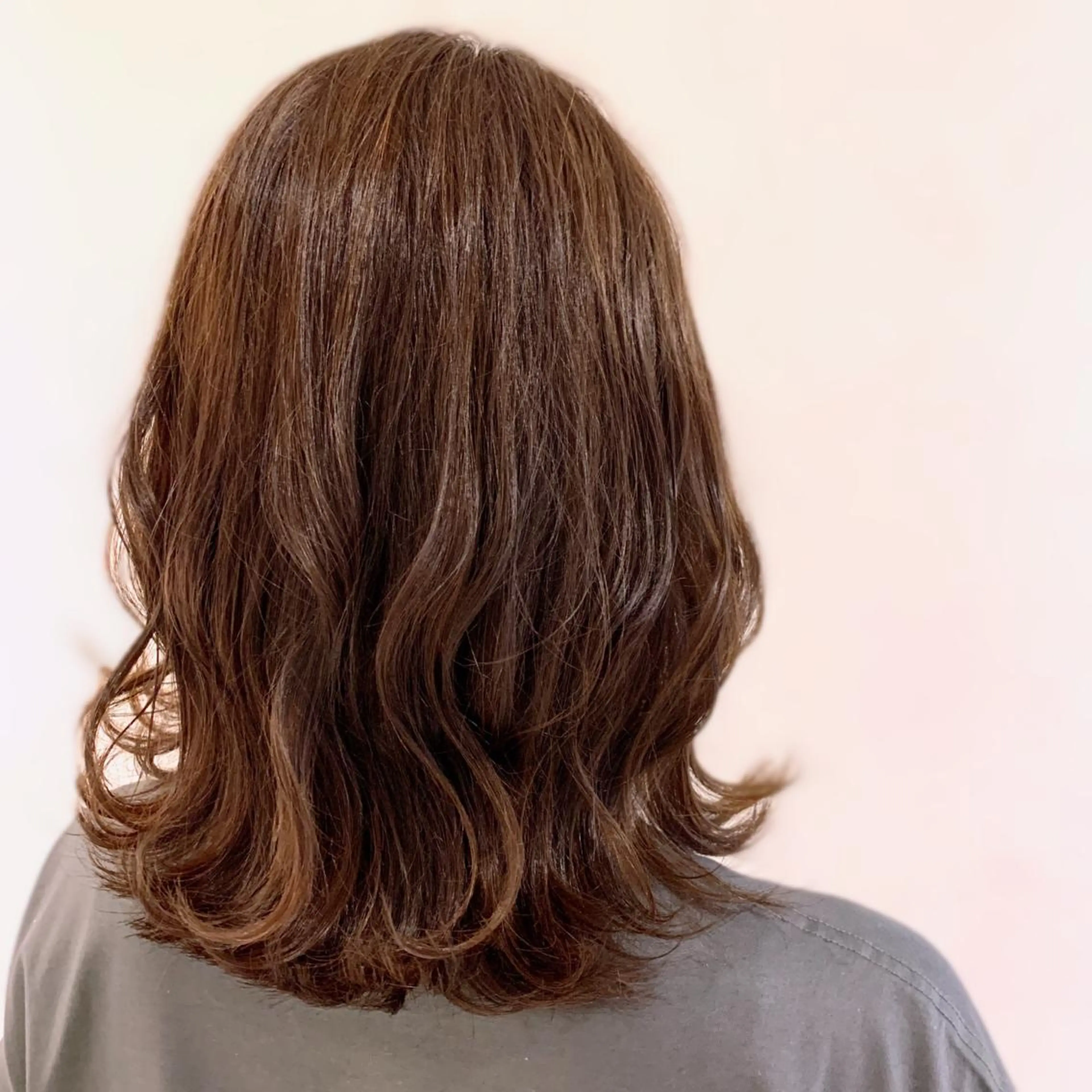 ミディアム 蛯名 ユウジのヘアスタイル