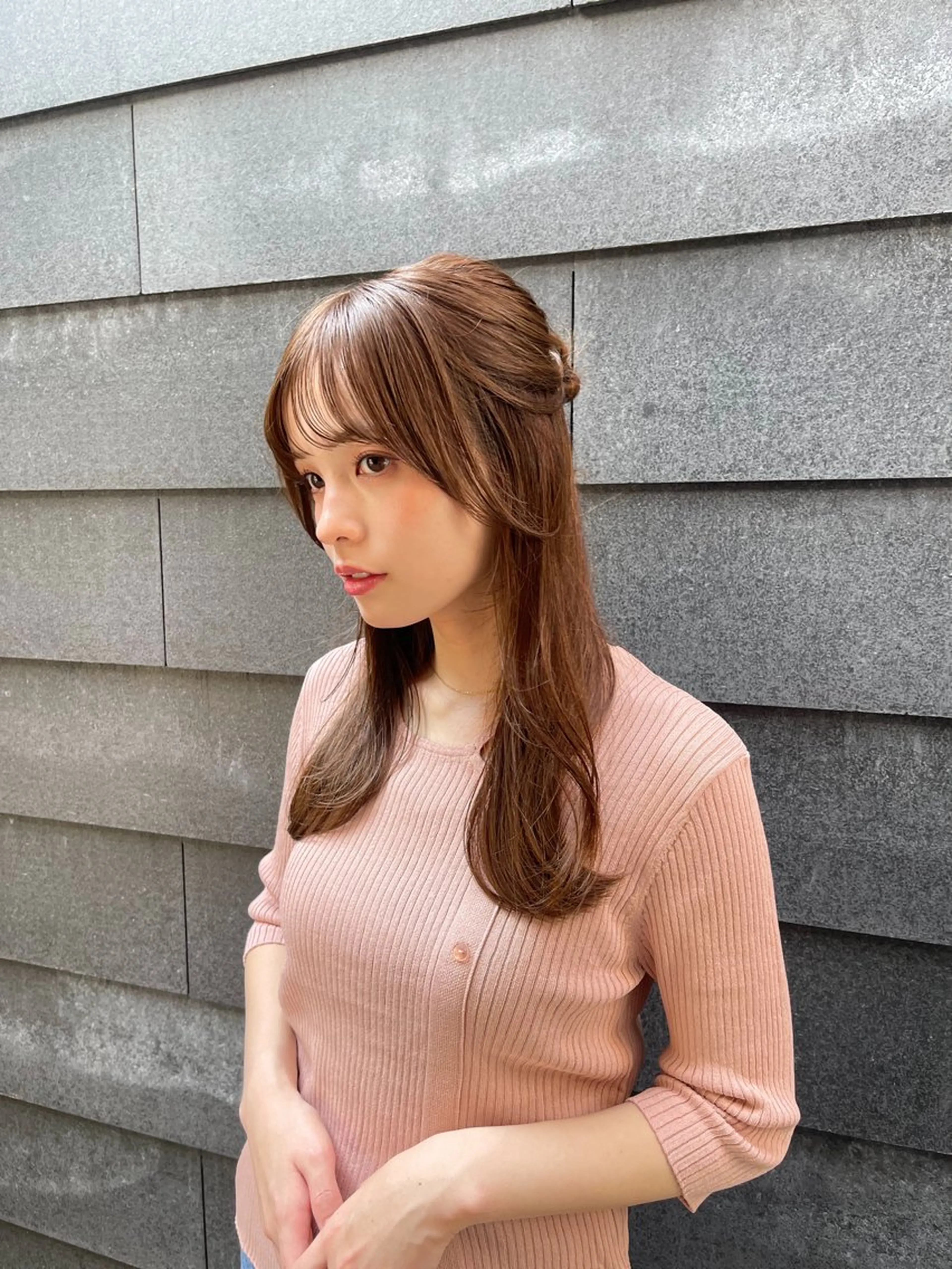 ロング カラー ヘアアレンジ ヘアカラー トリートメント 愛莉/ラベンダー/ ベージュ/ブラウンのヘアスタイル