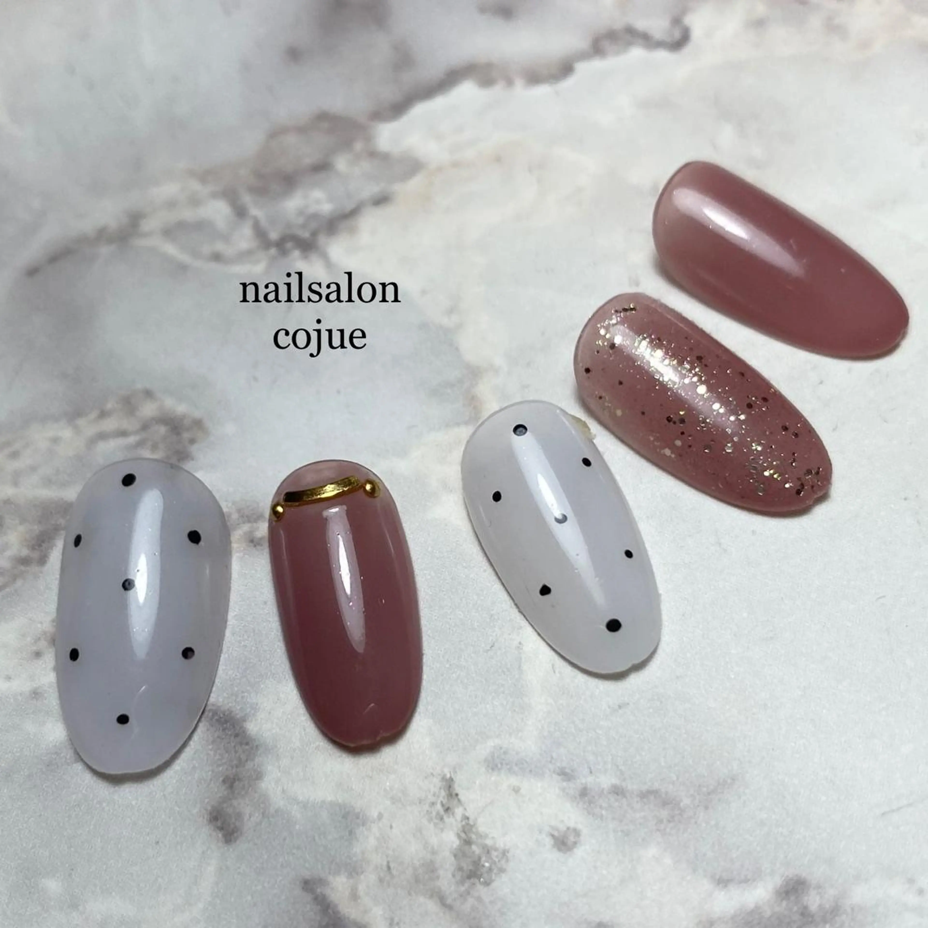 ネイル アートネイル カジュアル ドット オフィスネイル ピンク nailsalon cojue  ERIのネイルデザイン