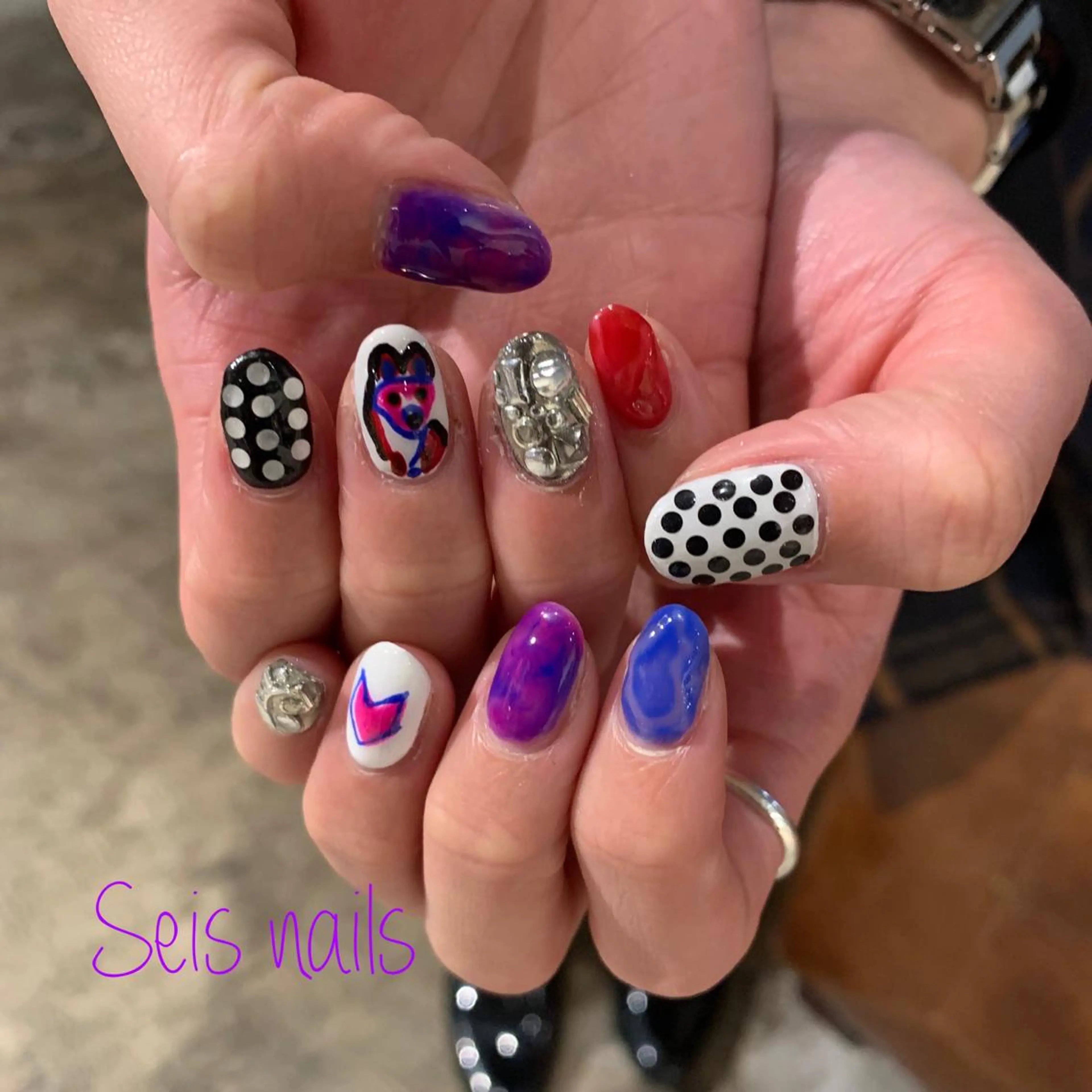 ネイル Seis Shihoのネイルデザイン