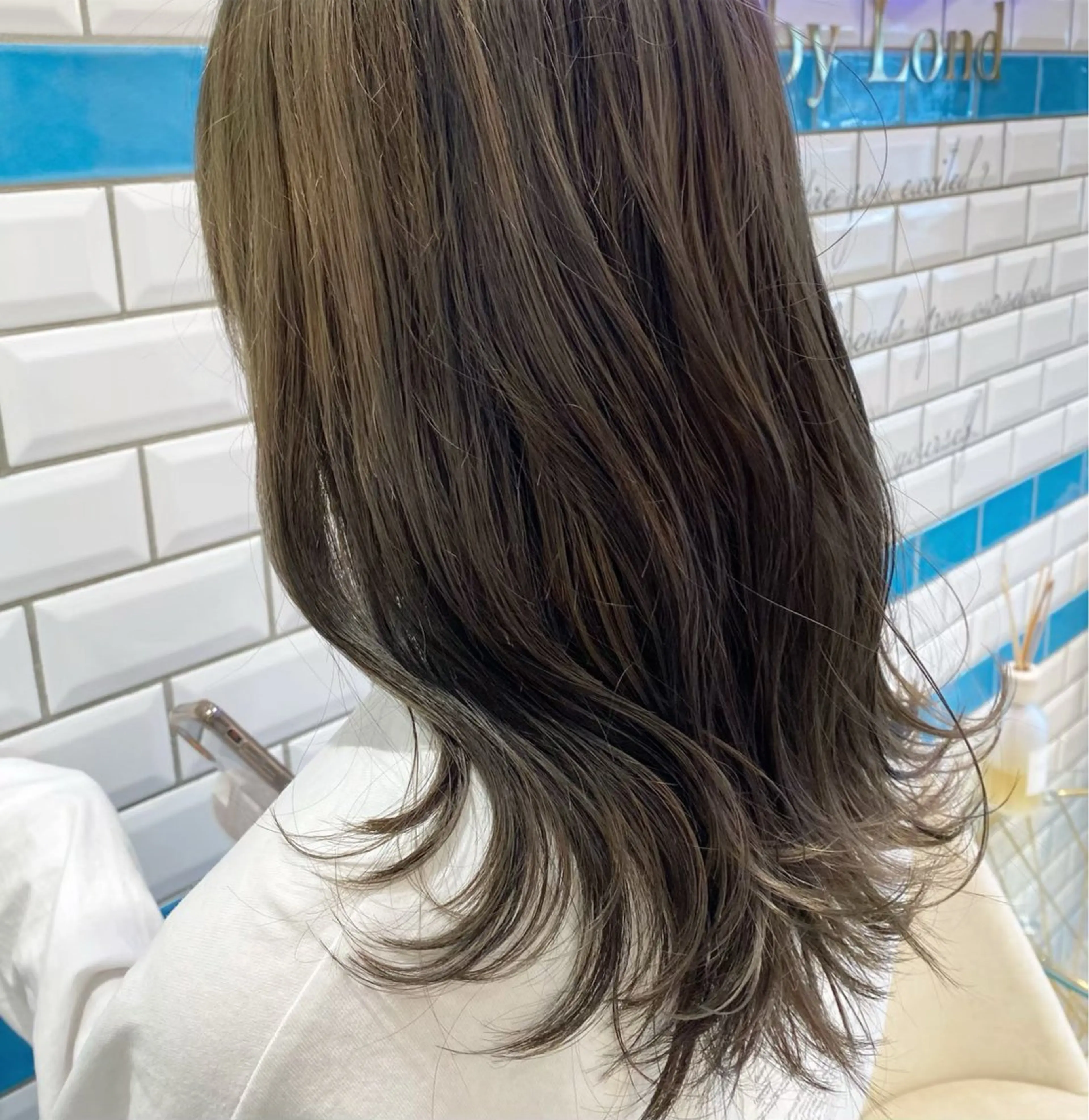 セミロング カット ヘアカラー トリートメント 新宿/韓国レイヤー/ 顔周りカット松本美晴のヘアスタイル