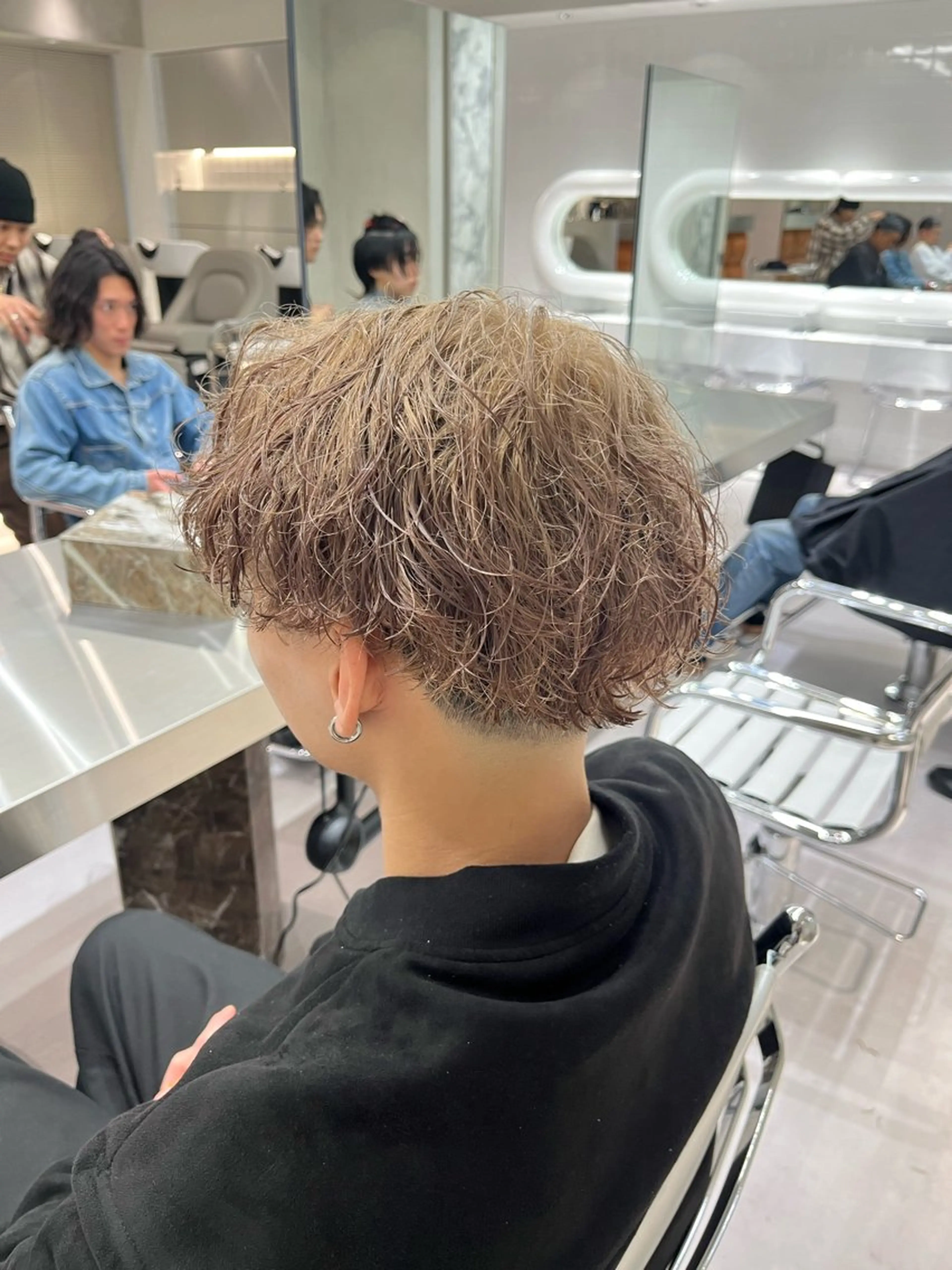 ショート パーマ メンズ soen所属・⚡メンズパーマフ ェードカットTomyのヘアスタイル