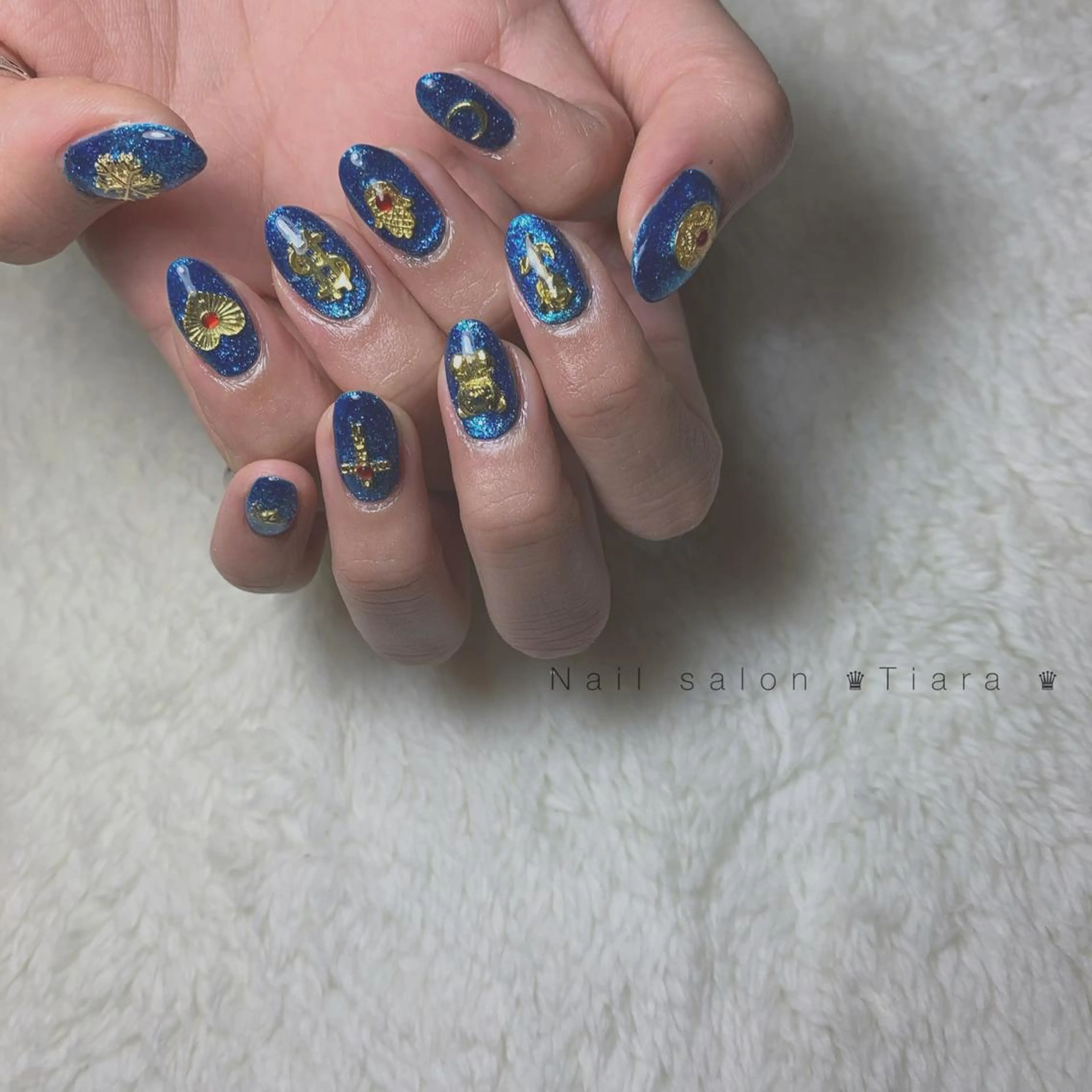 ネイル ハンドネイル Tiara♛ティアラ 山口くるみのネイルデザイン