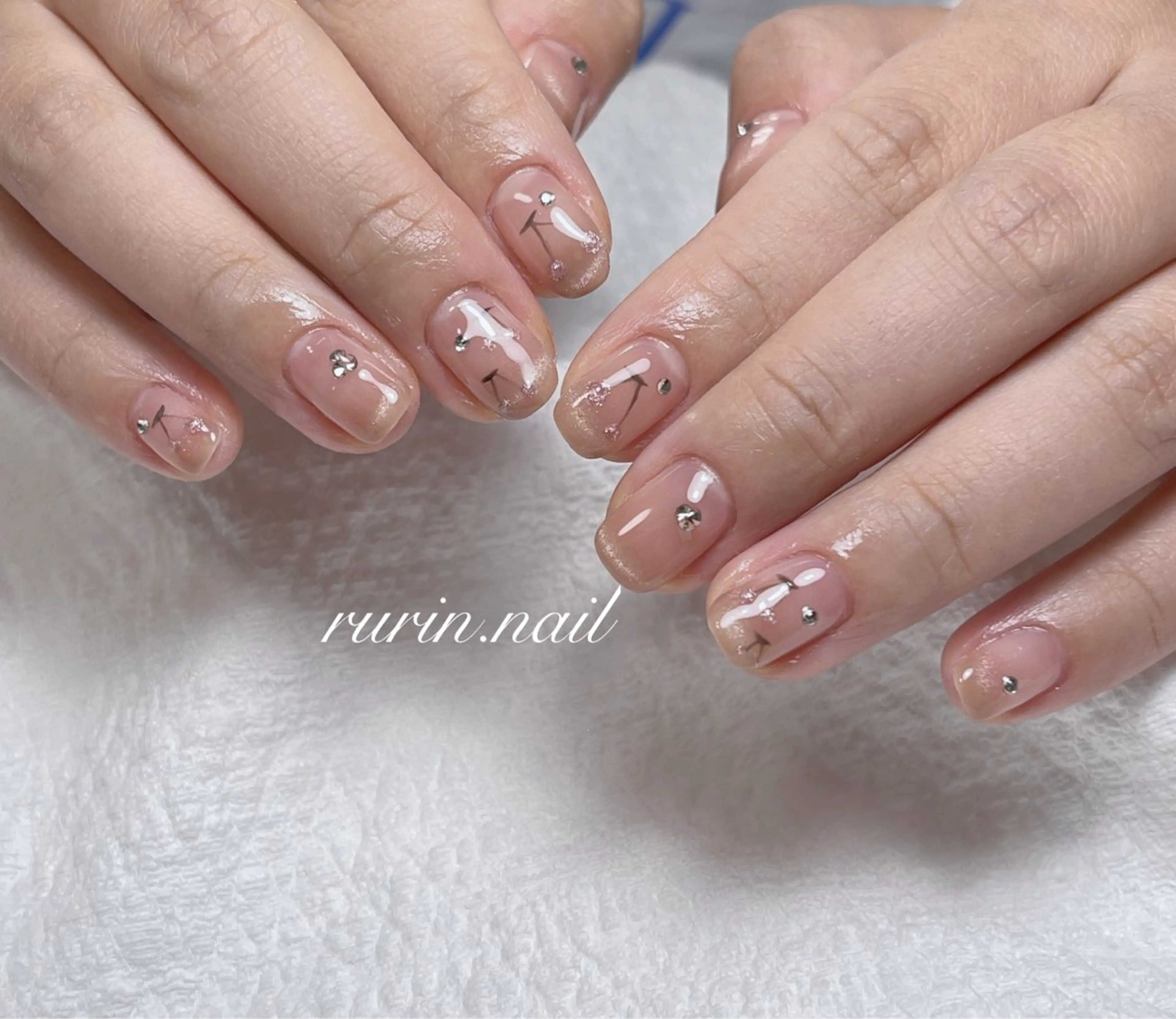 ネイル ハンドネイル ルリン サロン💅のネイルデザイン