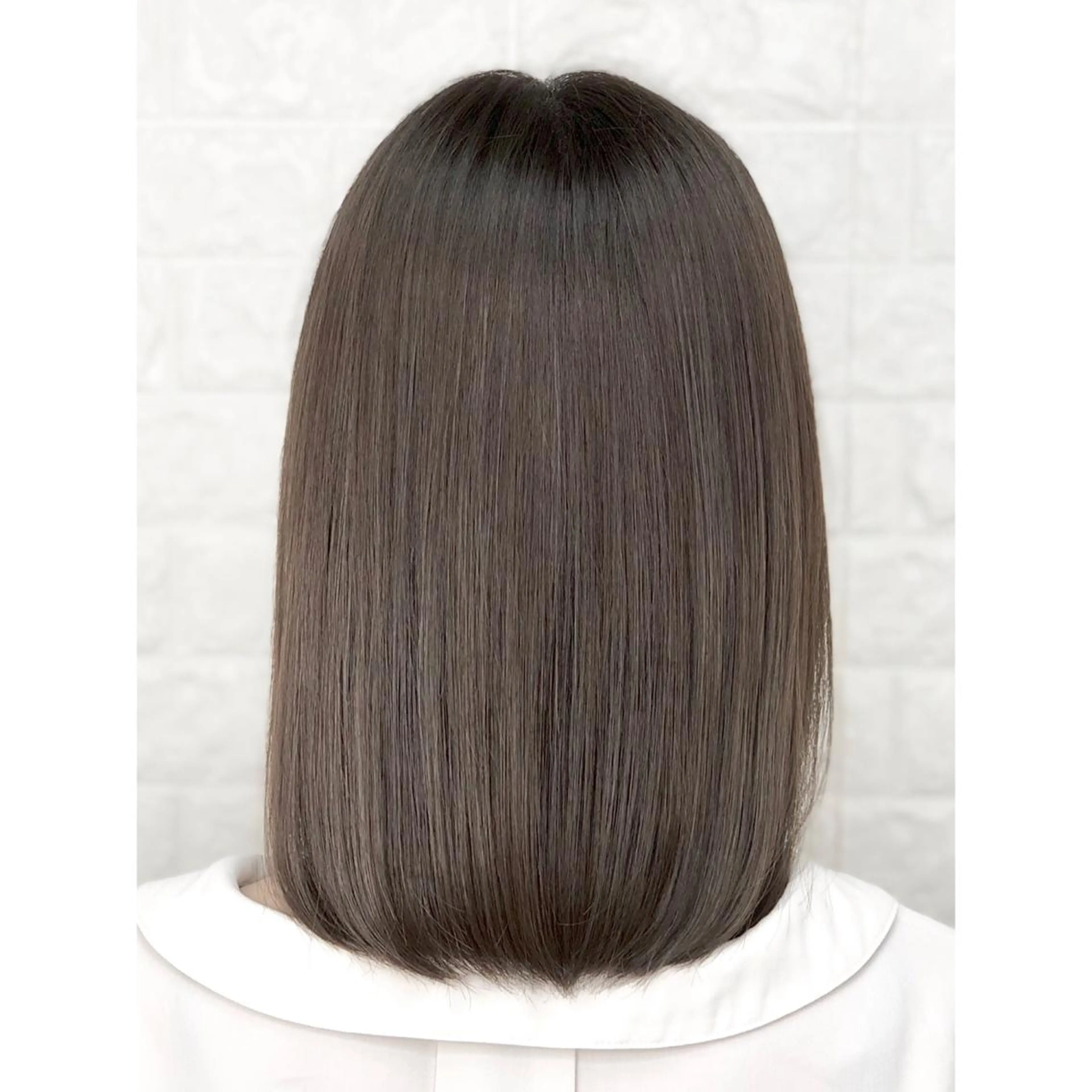 ミディアム カラー アッシュ ベージュカラー ハイライトカラー ハイライト 髪質改善 KIZU 髪質改善 オカルト怪談のヘアスタイル