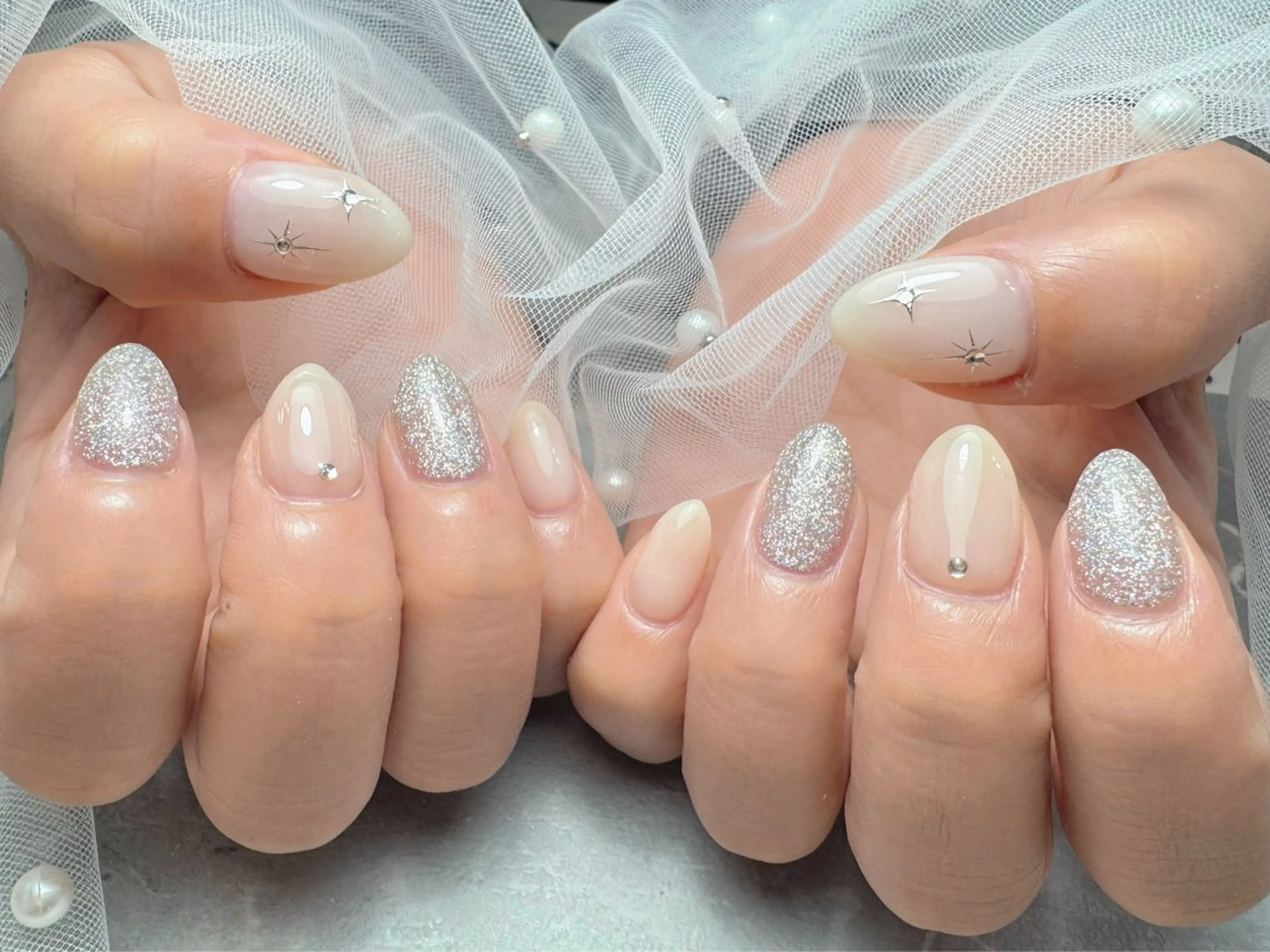 ネイル ハンドネイル マジックミラー所属・マジック ミラーのネイルデザイン