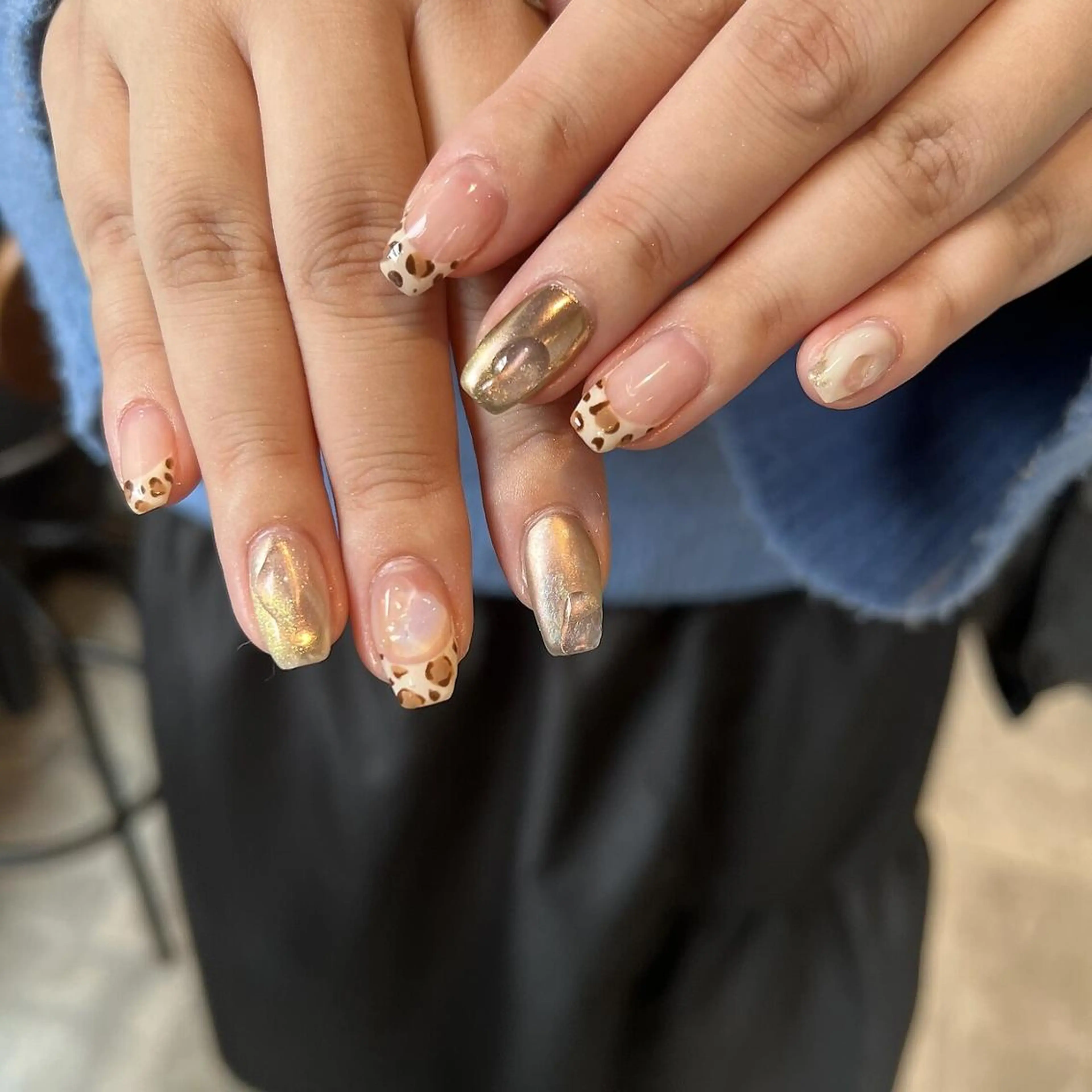 ネイル フレンチネイル ジェルネイル ガラスフレンチ グラデーション マグネットネイル ハンドネイル 【パラジェル認定】 newiネイル京橋のネイルデザイン