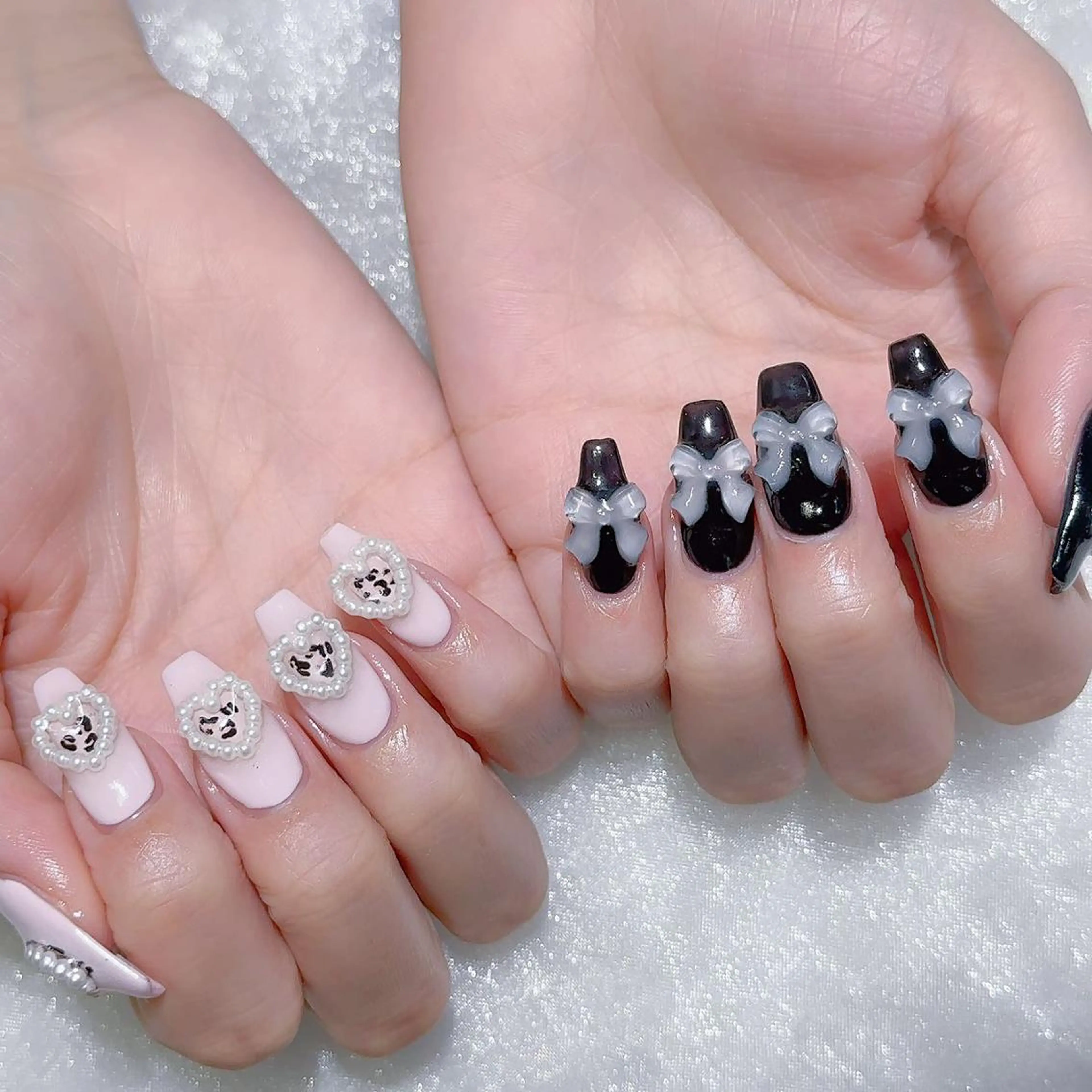 ネイル チークネイル ジェルネイル キラキラネイル マグネットネイル 持ち込み ハンドネイル Queens みなみのネイルデザイン