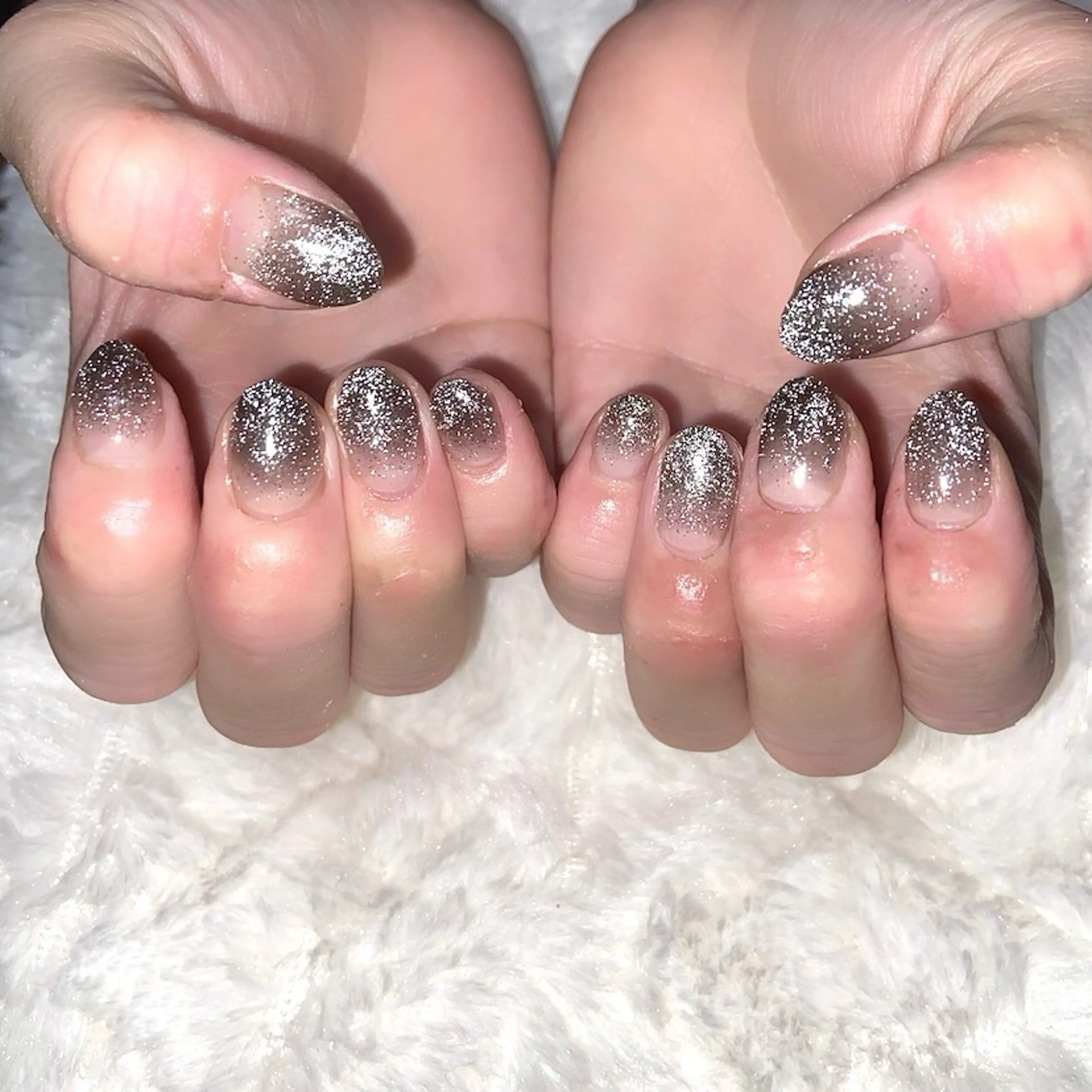 初回限定✨ラメグラデーション【オフ込み、パラジェル変更可能】の写真