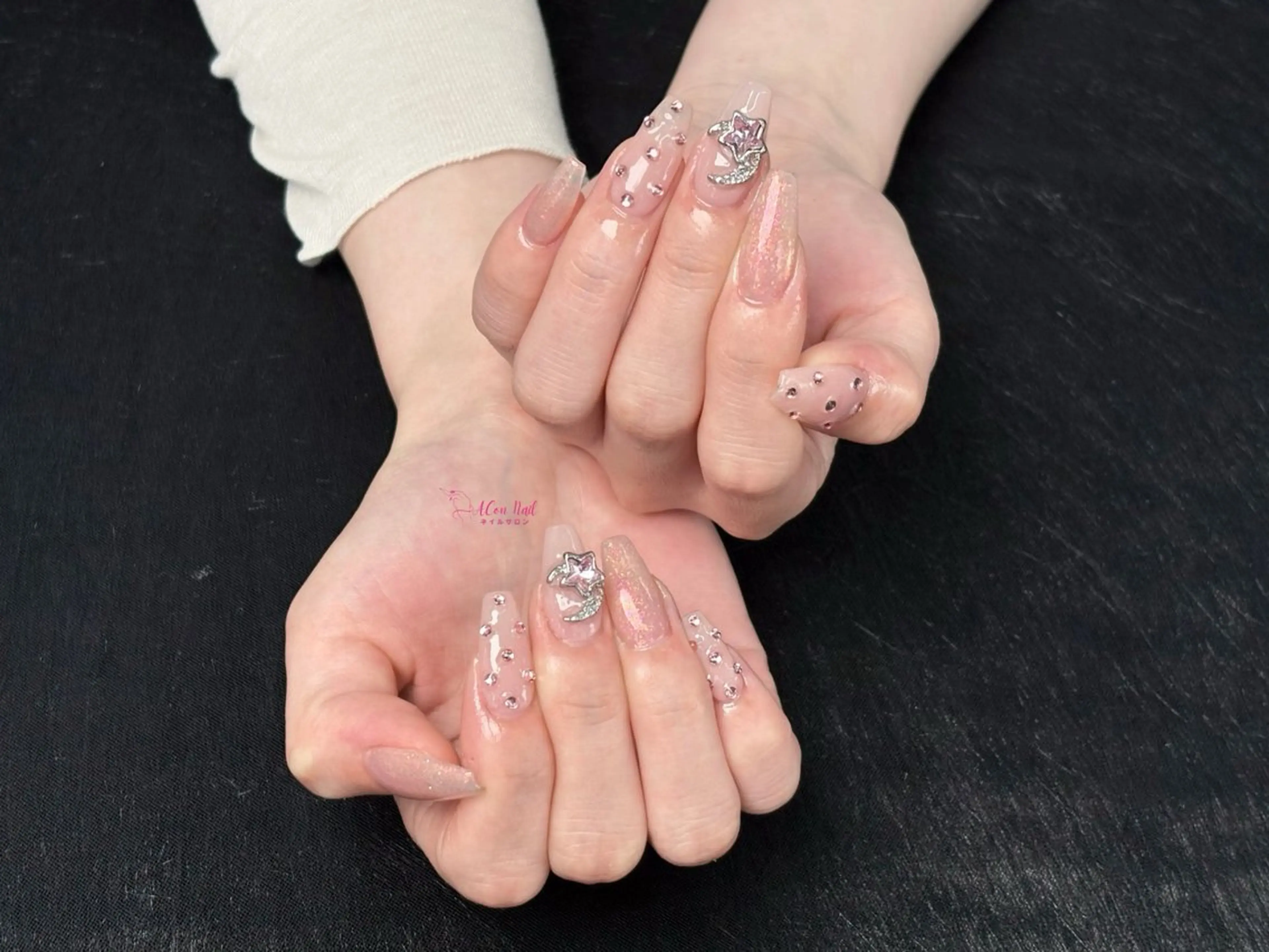 ネイル 桜ネイル 長さ出し フラワーネイル フレンチネイル ジェルネイル ハンドネイル AConNailSalon所属・ACon NailSalonのネイルデザイン