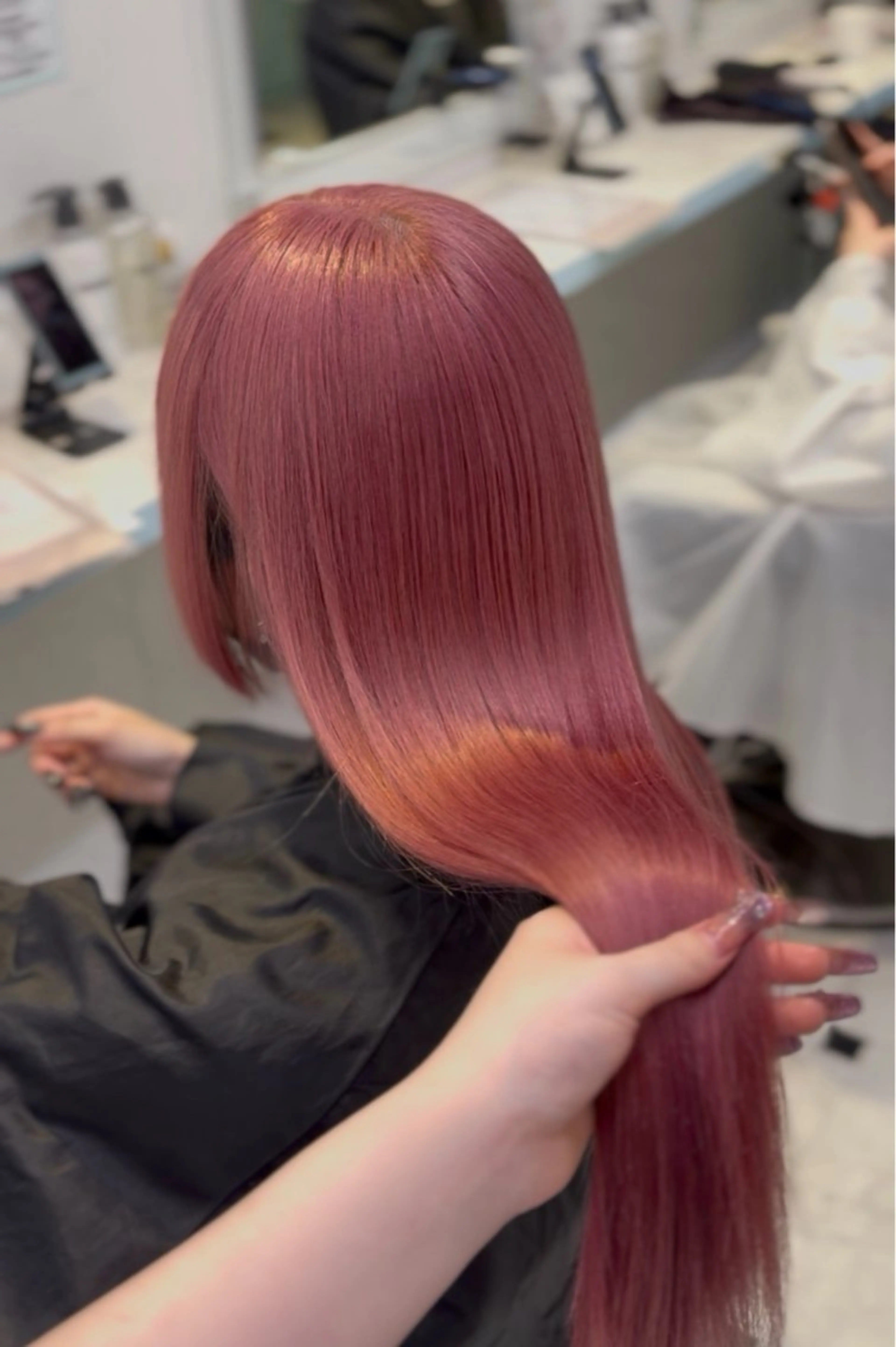 ロング ヘアカラー 似合わせ艶カラー🪽 ひかる🪽のヘアスタイル