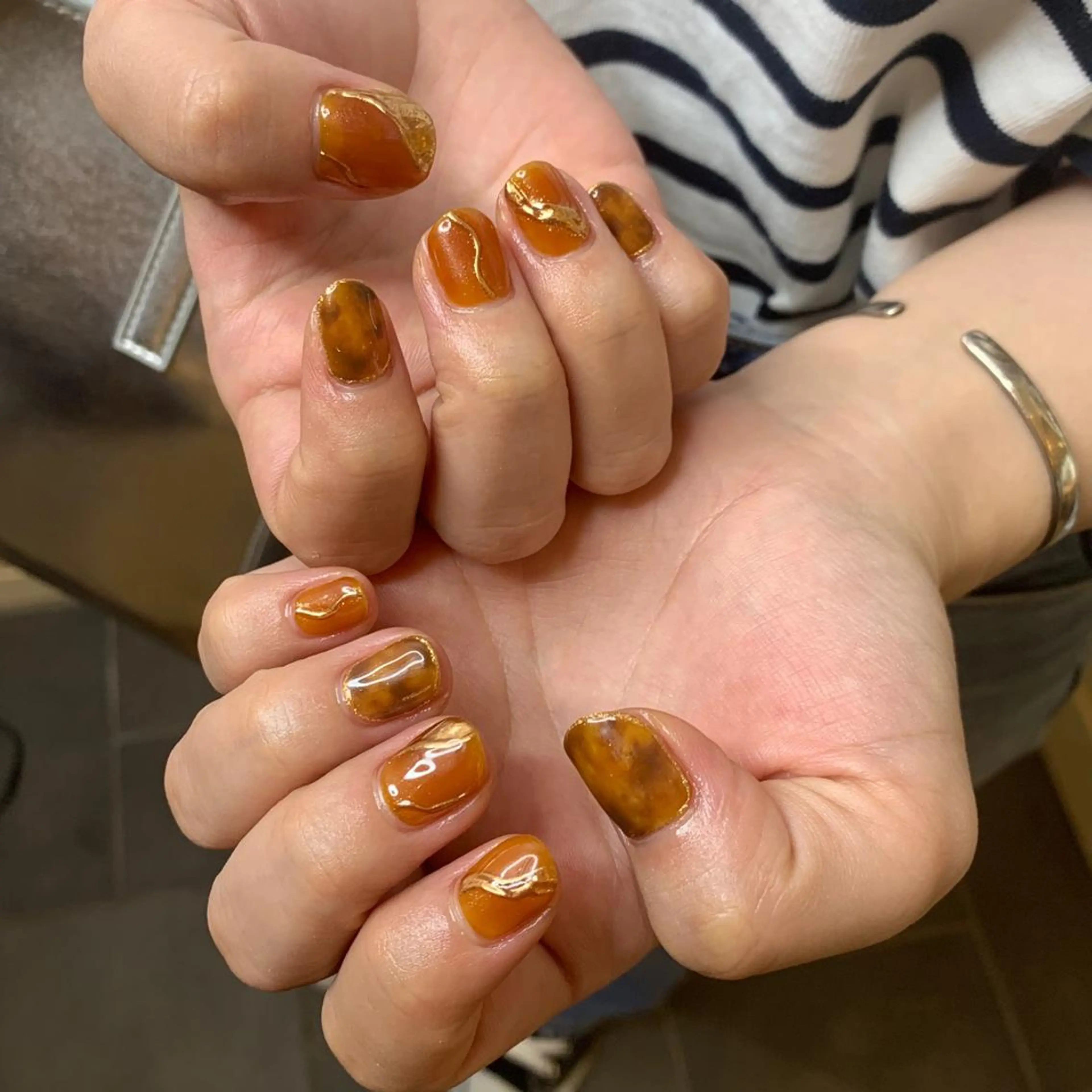 ネイル べっ甲ネイル 持ち込み l my me mine所属・Imyme mine Rioのネイルデザイン