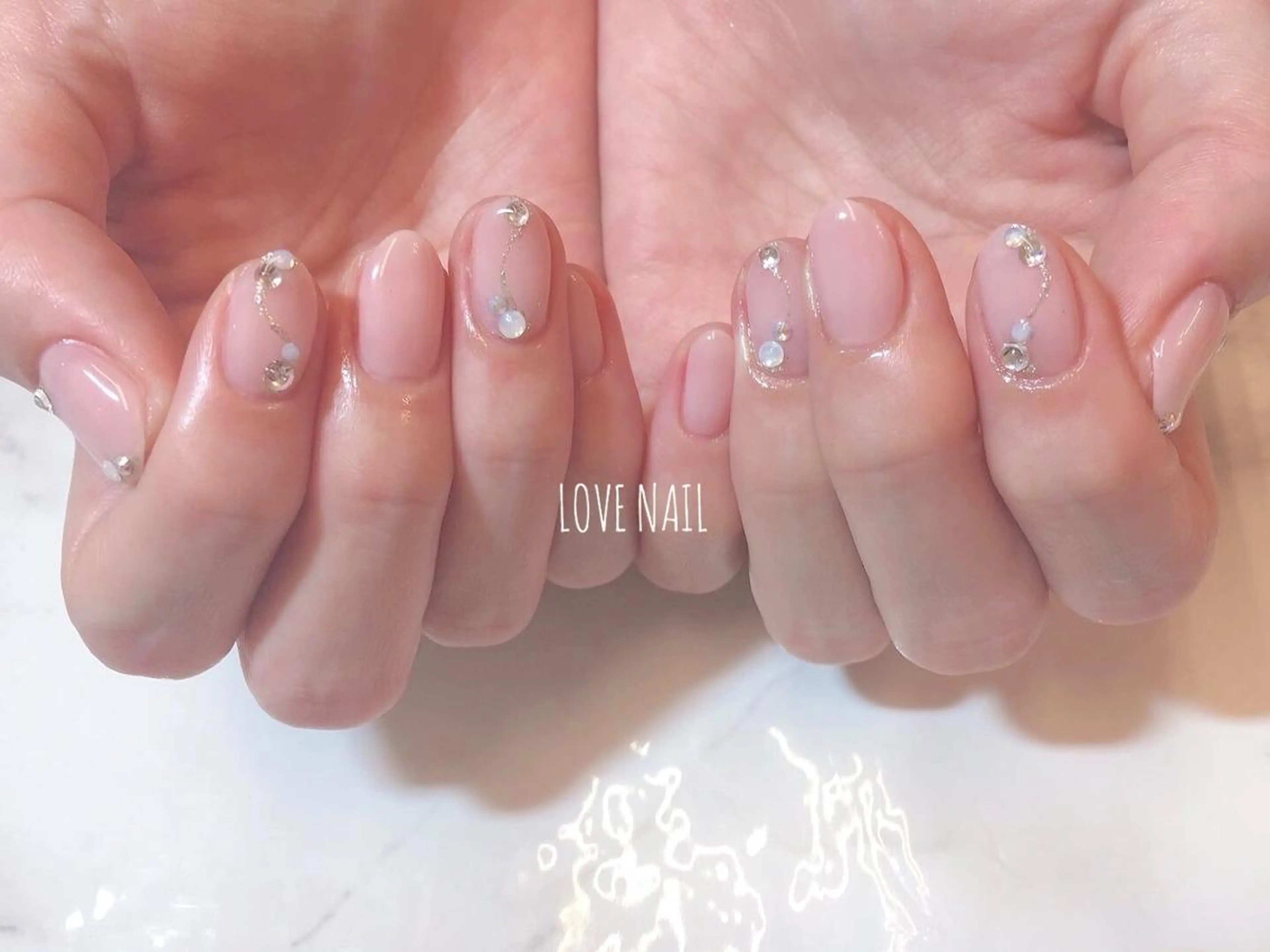 ネイル ハンドネイル LOVE NAIL 💕Sonoのネイルデザイン